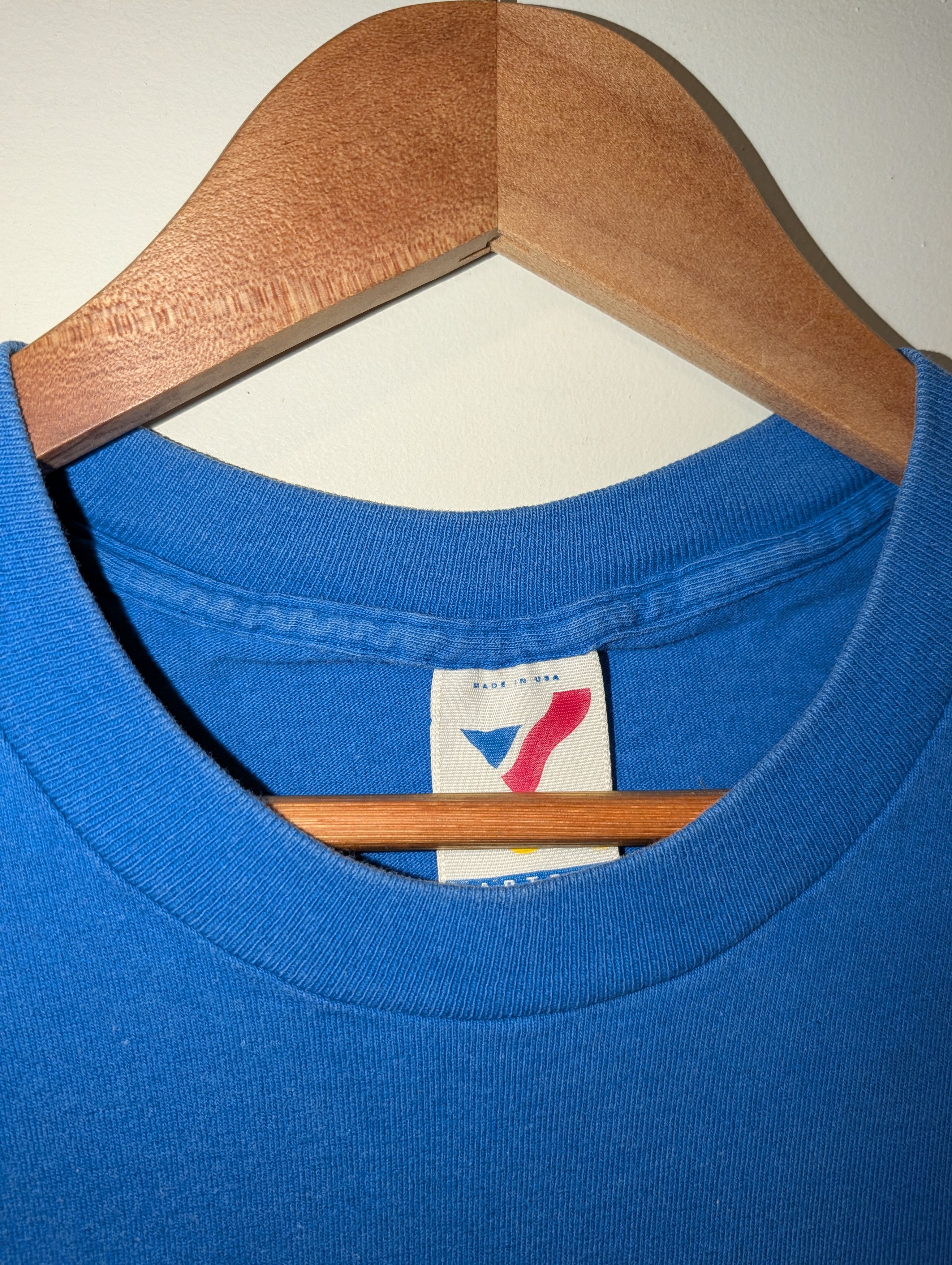 NFL Vintage New York Giants Helmet Artex T-Shirt Size Large 1993 Size US L / EU 52-54 / 3 - 7 Thumbnail
