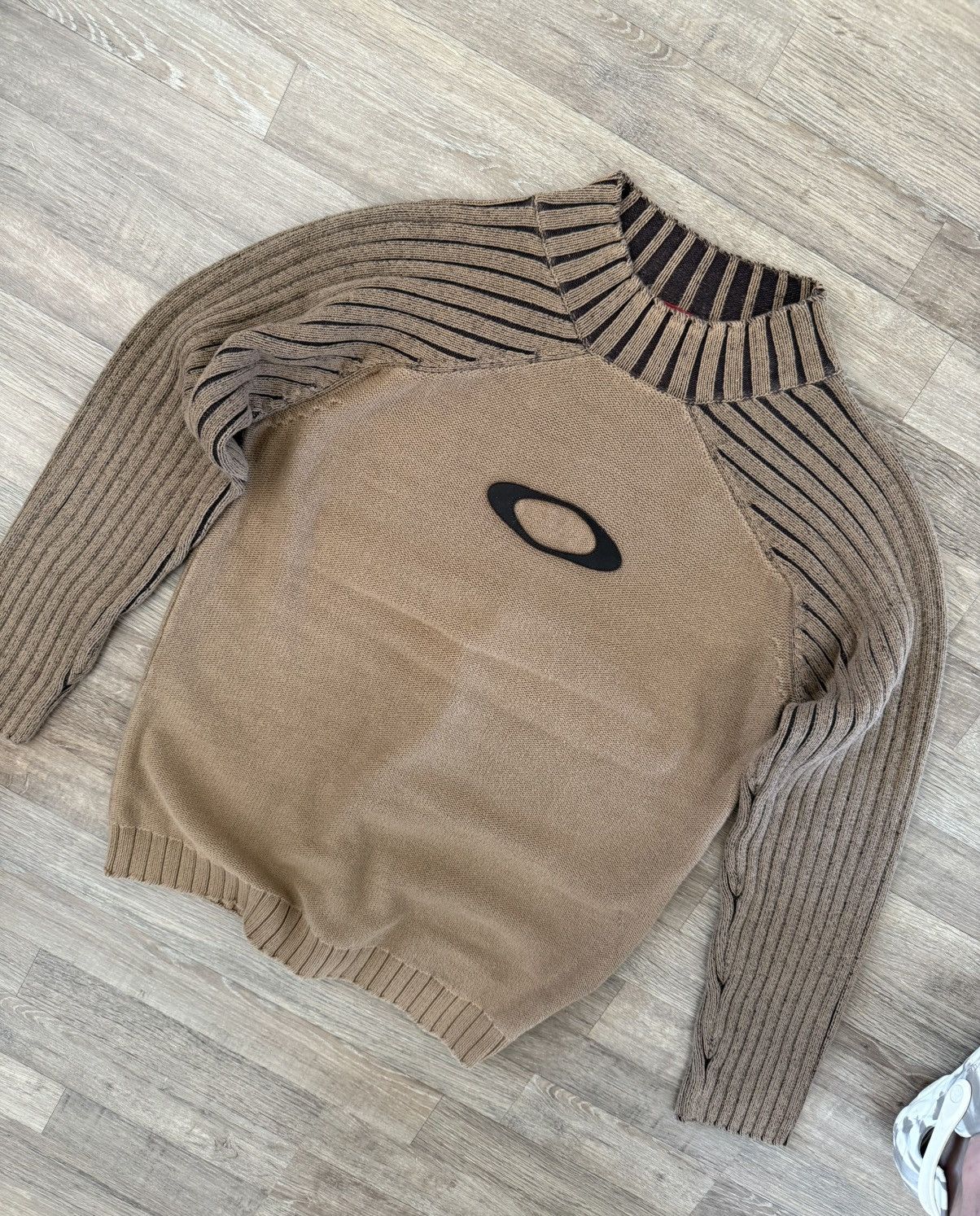 Authentic fendi sweater