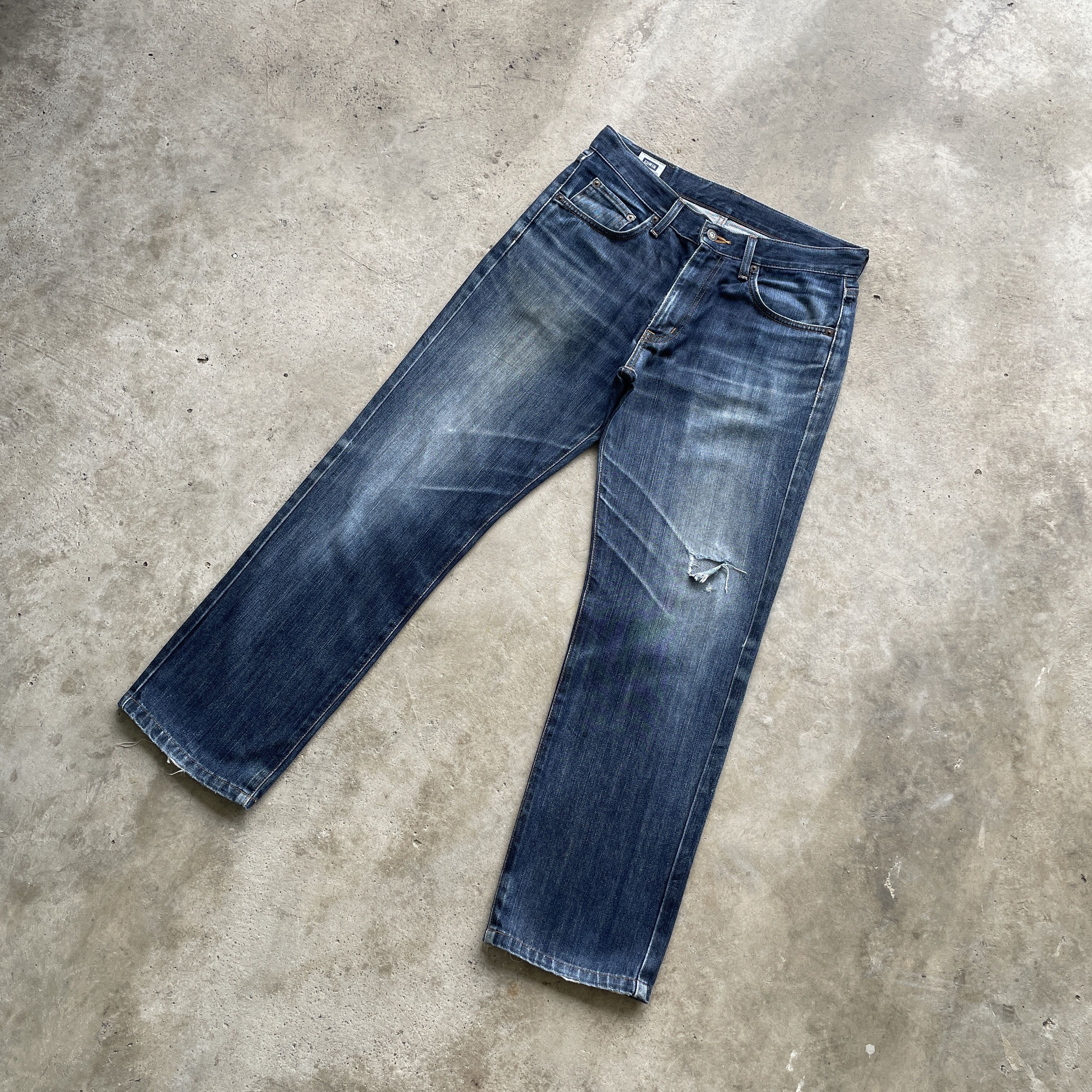 【THEAIRTOWN】Some part damage jeans down damage pt - THEAIRTOWN | 60% - Asian Fashion Online Store