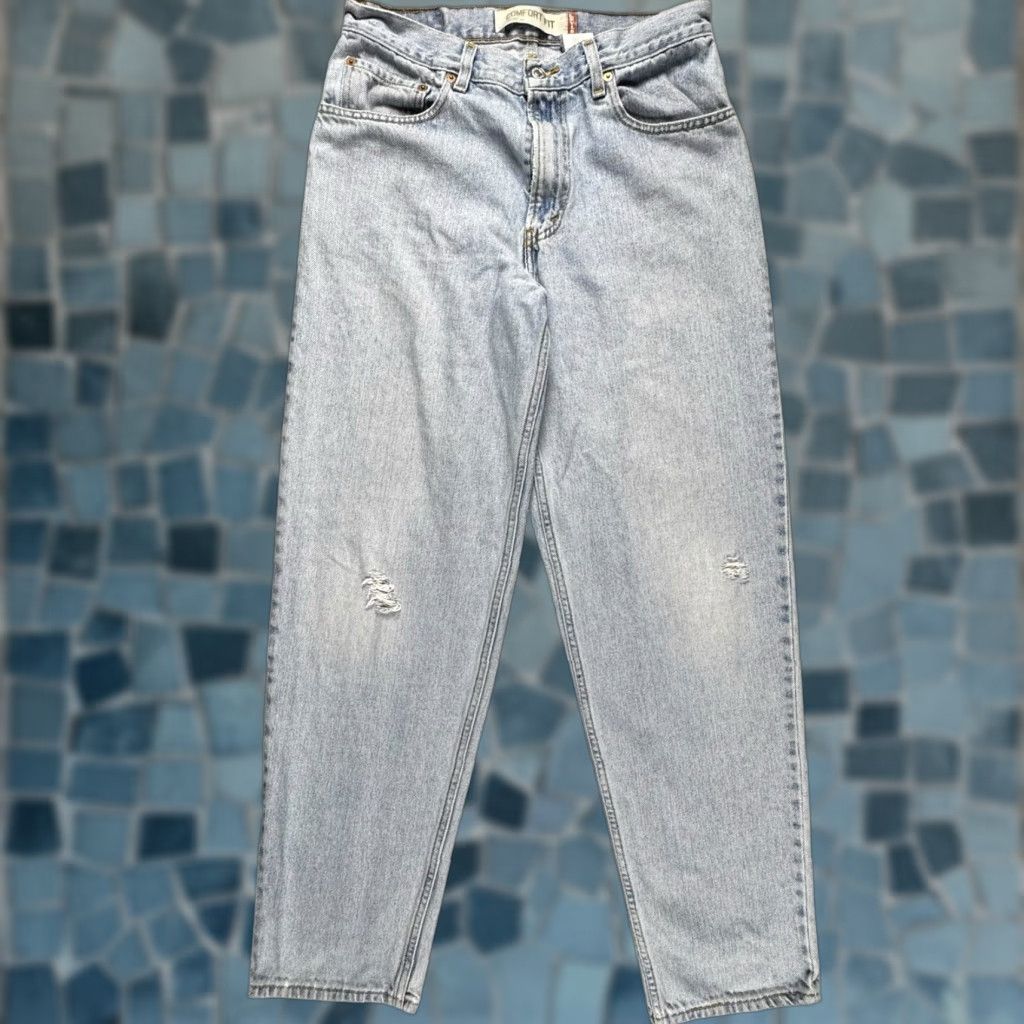 Levi's VINTAGE Levi's 560 Jeans Mens 32x32 Comfort Fit Tapered Distressed Blue Denim 90s Mens Regular Jeans Baggy 5-Pocket Levi's 560 Size US 32 / EU 48 - 1 Thumbnail