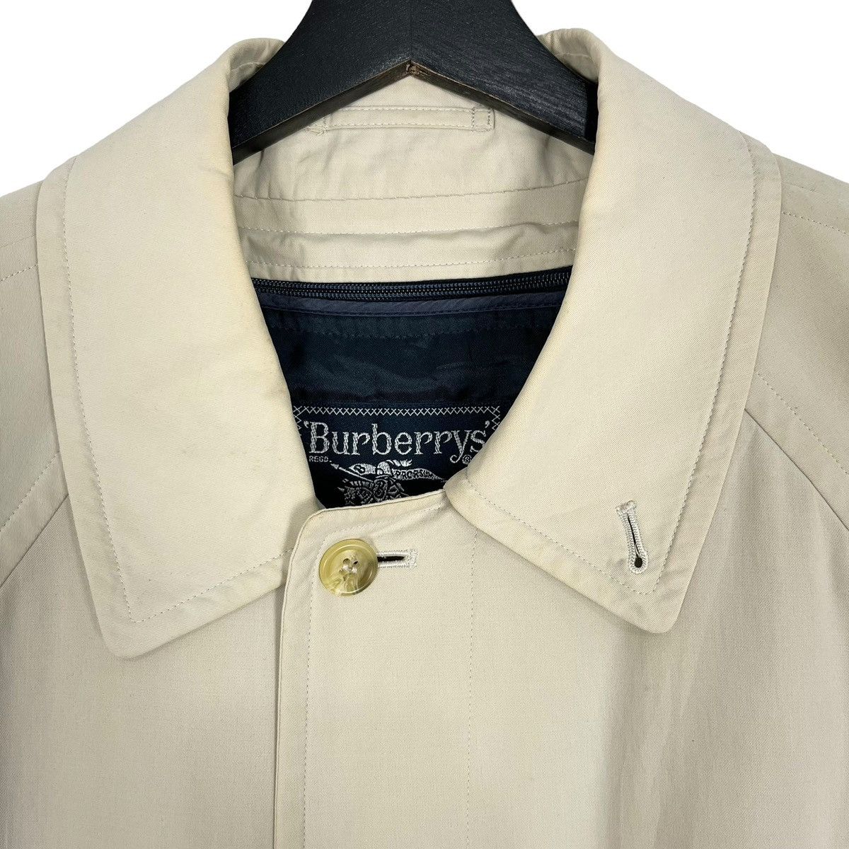 Burberry × Vintage Vintage 90’s Burberrys Trench Coat Size US M / EU 48-50 / 2 - 5 Thumbnail