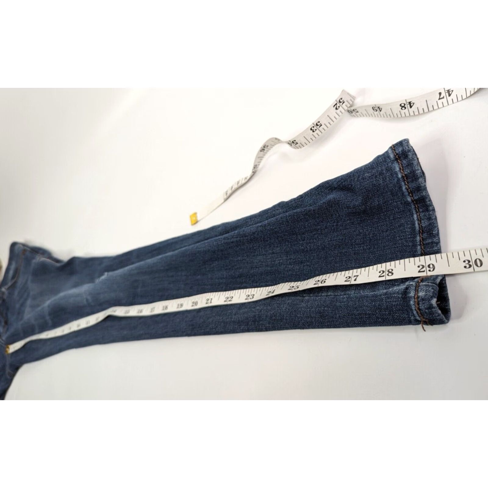 Vintage 1822 Denim Jeans Womens Size 25 Medium Wash Blue Distressed Skinny Denim Regular Fit 1822 Denim Womens Boys Girls? Size 42" / US 20 - 6 Thumbnail