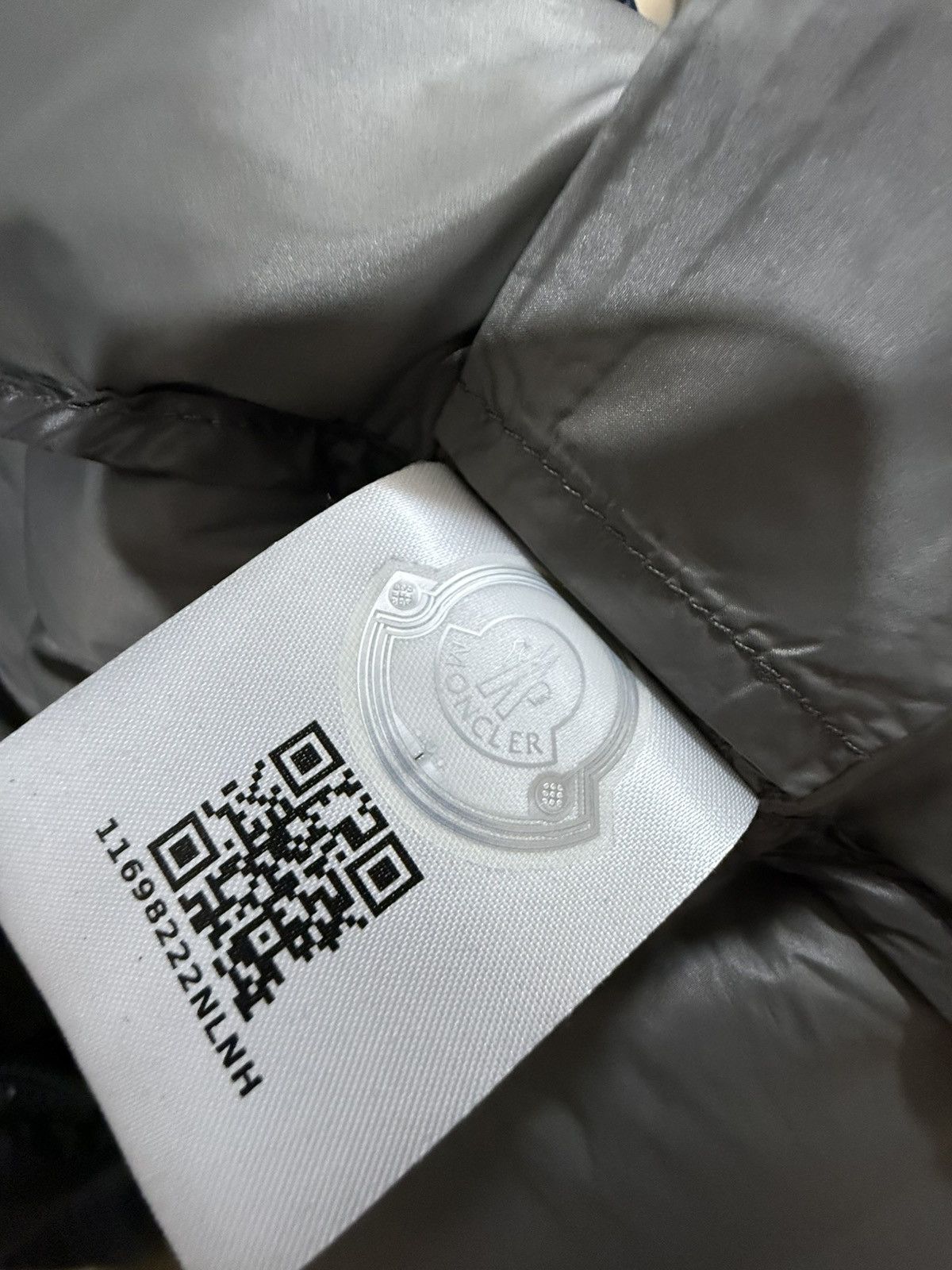 Moncler Molncler 25F/W Bormes hood down vest Size US XXL / EU 58 / 5 - 5 Thumbnail