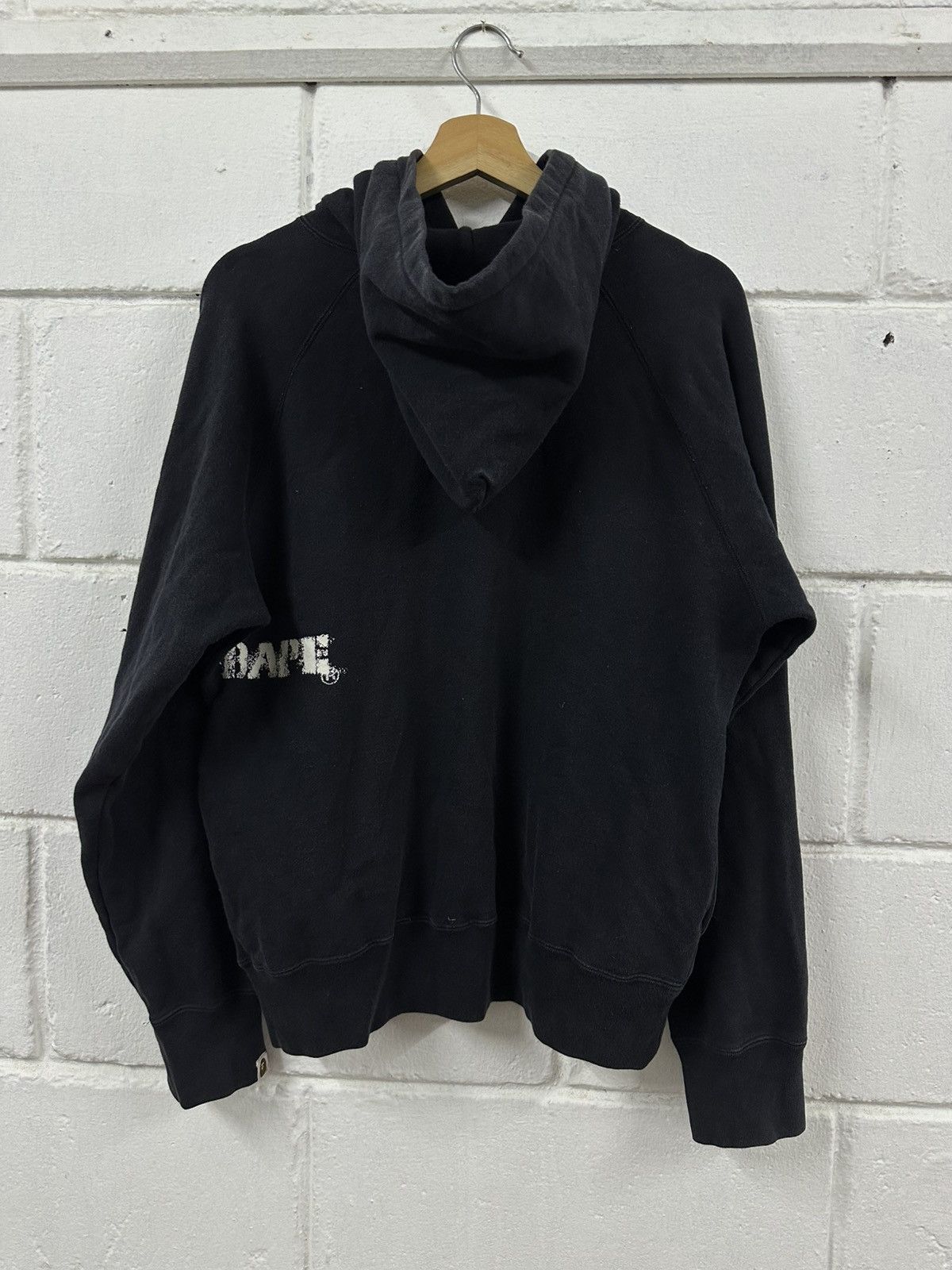 Bape 1990 A Bathing Ape Bape Spray Graffiti Logo Hoodie (M) Size US M / EU 48-50 / 2 - 3 Thumbnail