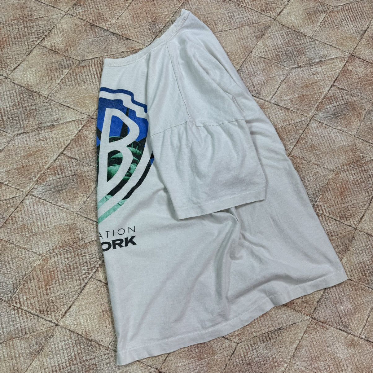 Vintage × Warner Bros Vintage 1995 Warner Bros New York Single Stitch Tees Boxy Size US XXL / EU 58 / 5 - 13 Thumbnail