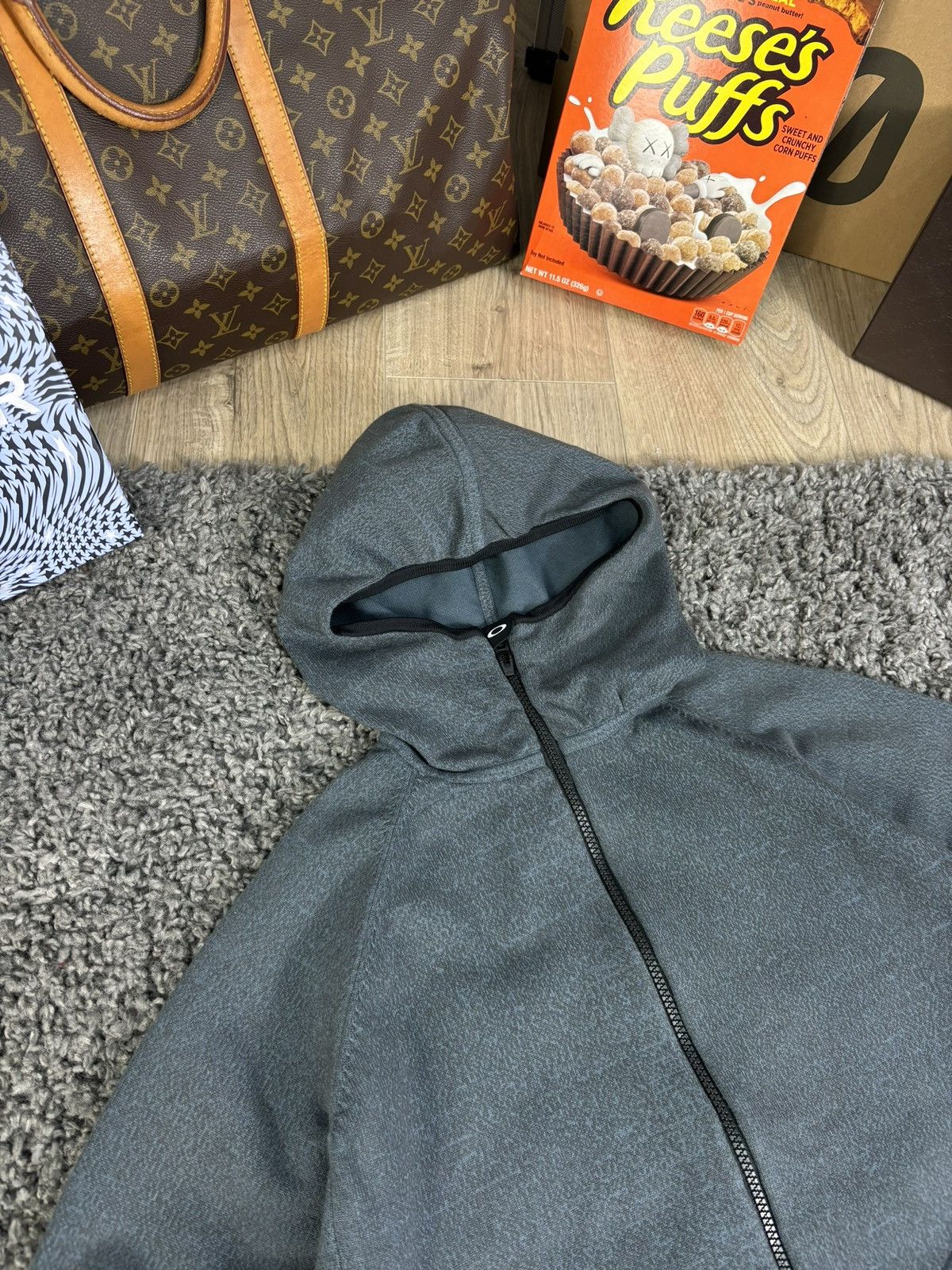 Oakley × Vintage Vintage Oakley Zip Up Jacket Softshell Gorpcore Size US M / EU 48-50 / 2 - 9 Thumbnail
