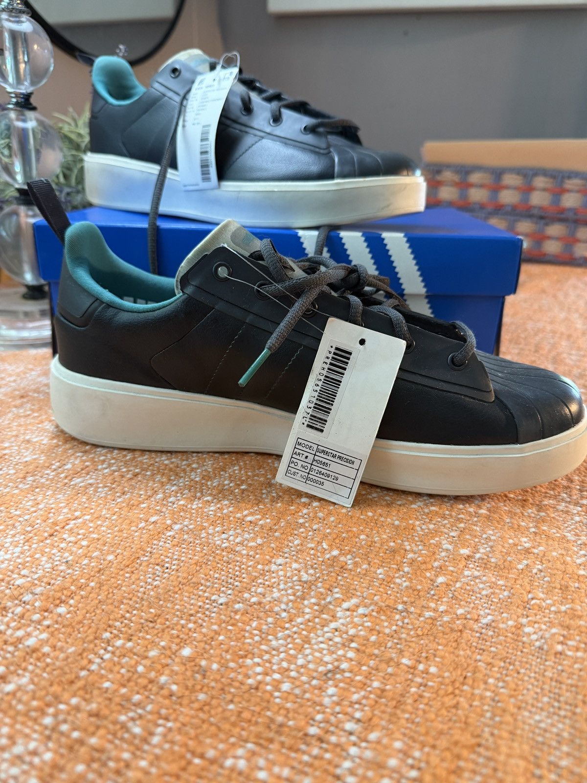 Adidas Samples Black Adidas Superstar D2 size 9 New Size US 9 / EU 42 - 7 Thumbnail