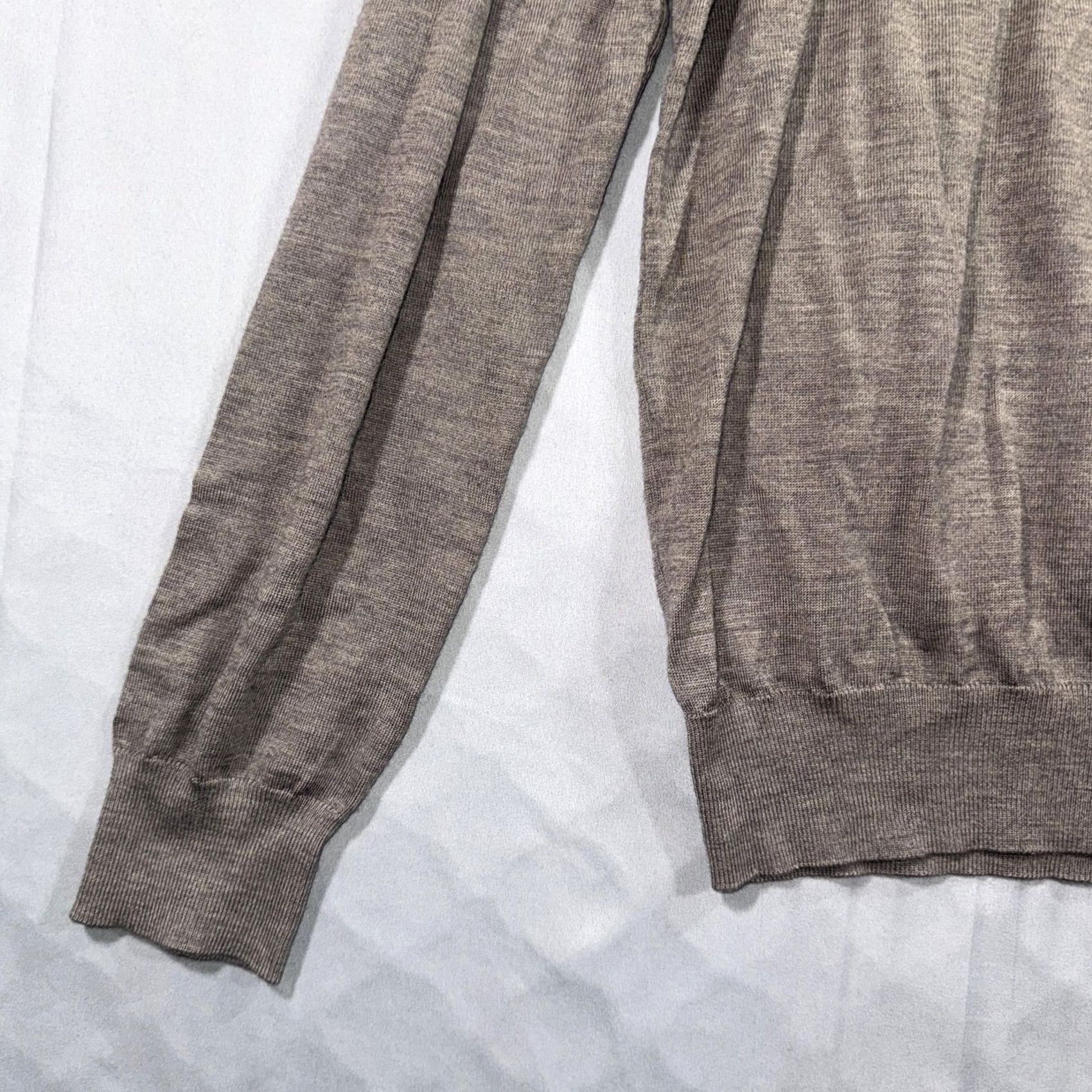 Suitsupply Suitsupply Sweater Mens 2XL Gray 100% Merino Wool V-Neck Lightweight Pullover Size US XXL / EU 58 / 5 - 5 Thumbnail
