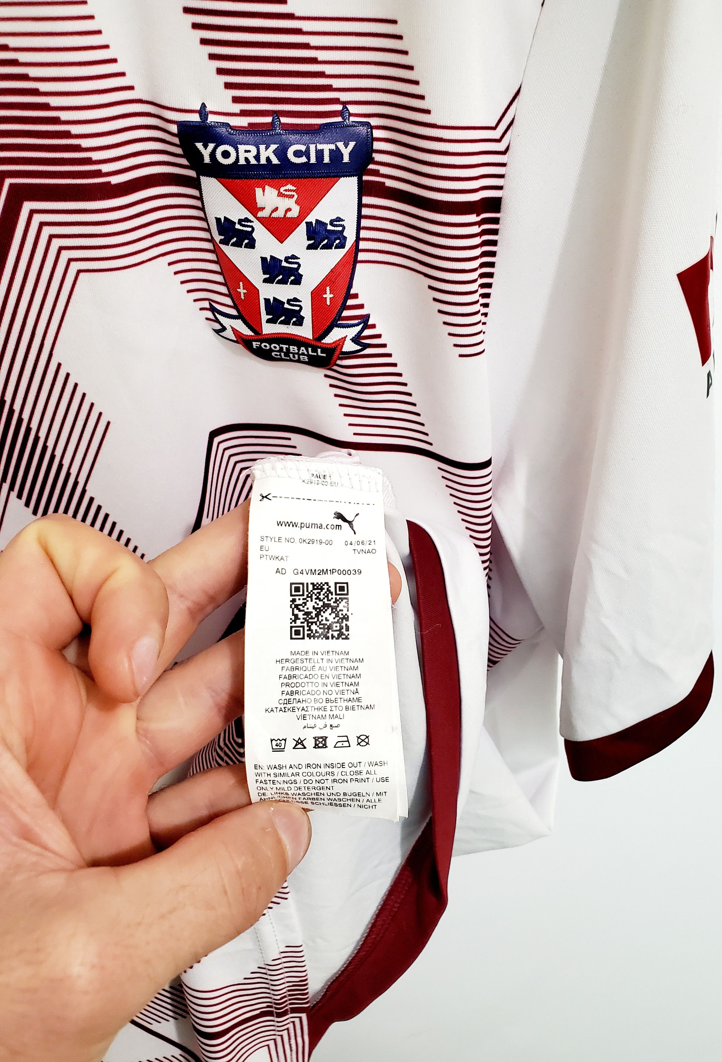 Puma York City Away football shirt 2021 - 2022 soccer jersey L Size US L / EU 52-54 / 3 - 4 Thumbnail