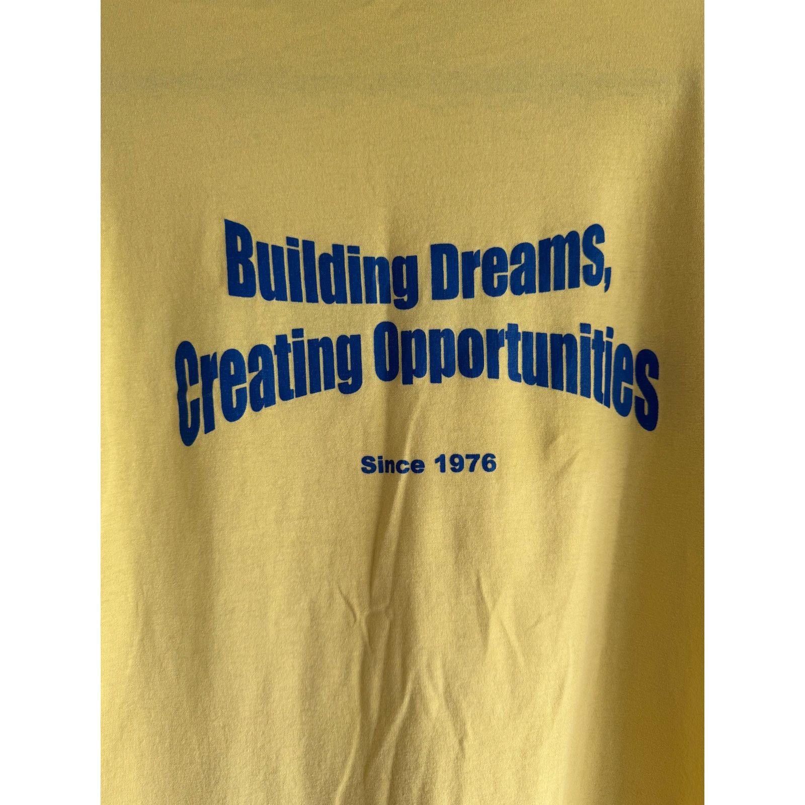 Fruit Of The Loom Vintage Lafayette Industries Tee Yellow Large USA Size US L / EU 52-54 / 3 - 5 Thumbnail