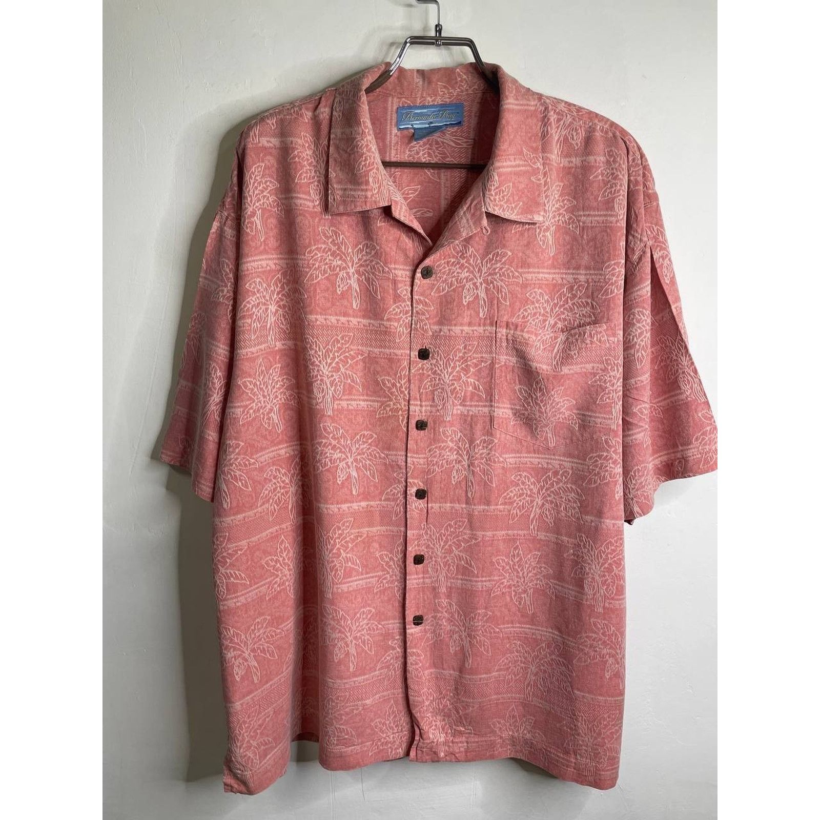 Vintage Vintage Bermuda Bay Silk Hawaiian Palm Tree XXL Island Style Size US XXL / EU 58 / 5 - 1 Thumbnail