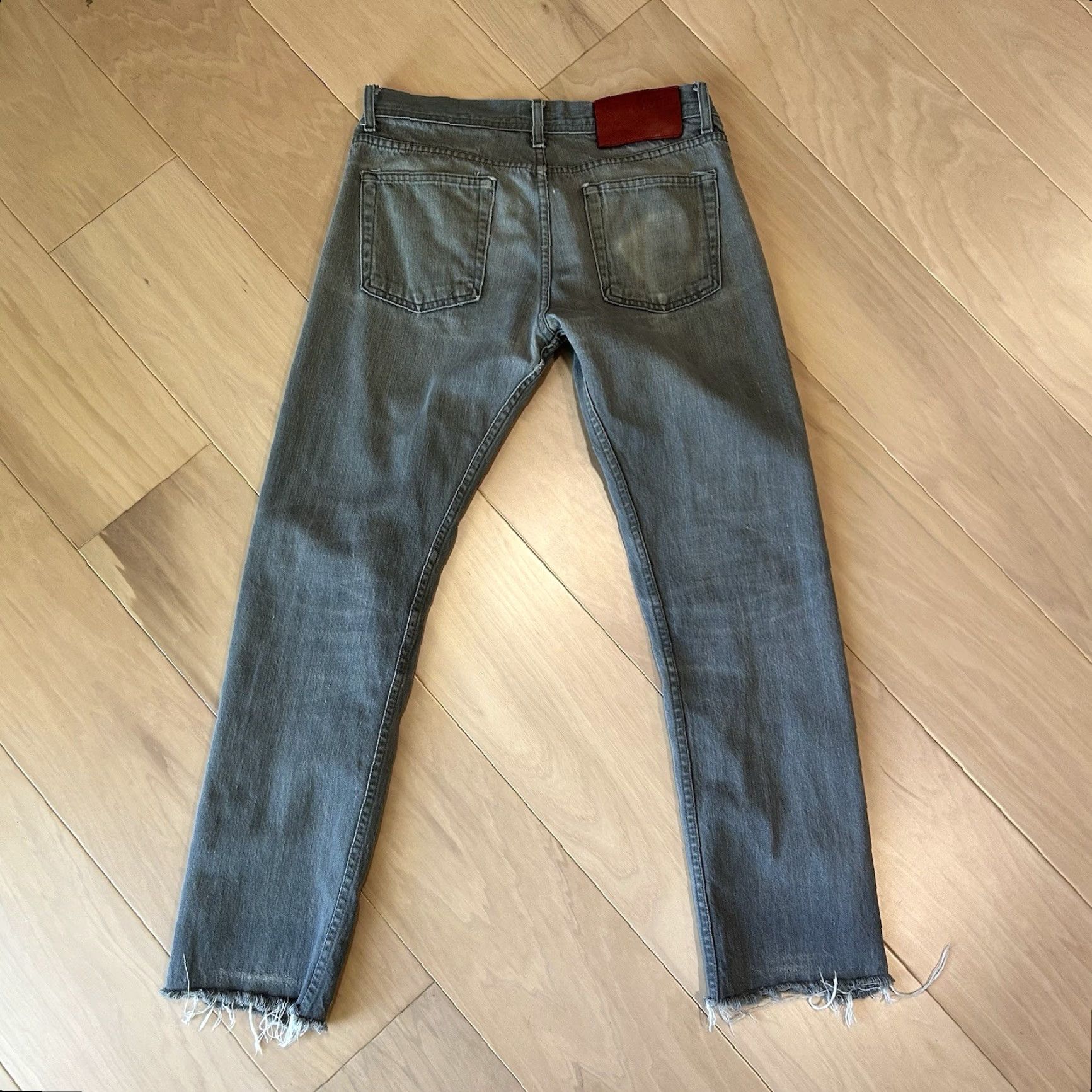 Vintage Naked & Famous Weird Guy Grey Selvedge Jeans Distressed Men's 31 Size US 31 - 3 Thumbnail