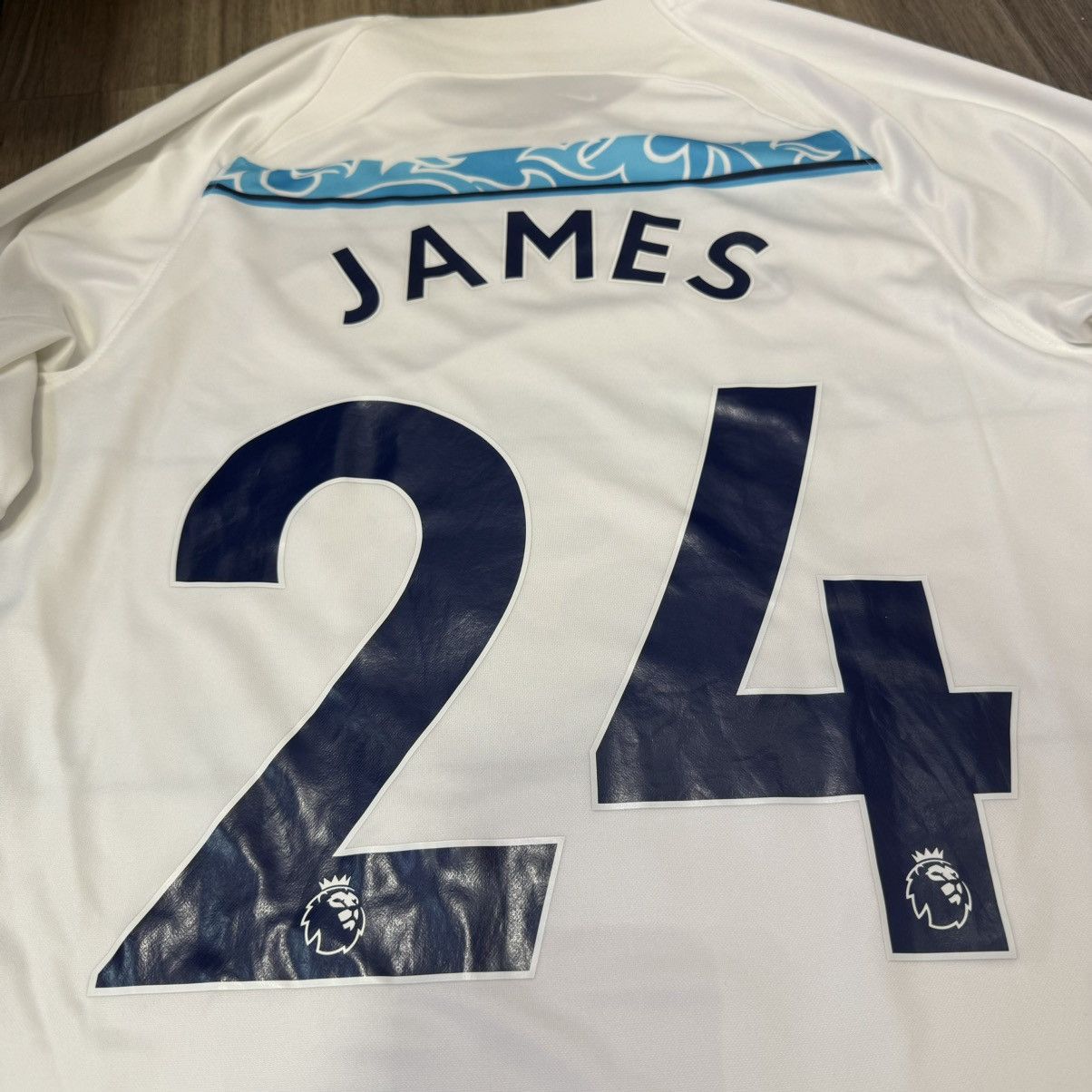 Chelsea Soccer × Nike Chelsea 22/23 away shirt #24 James Size US S / EU 44-46 / 1 - 5 Thumbnail