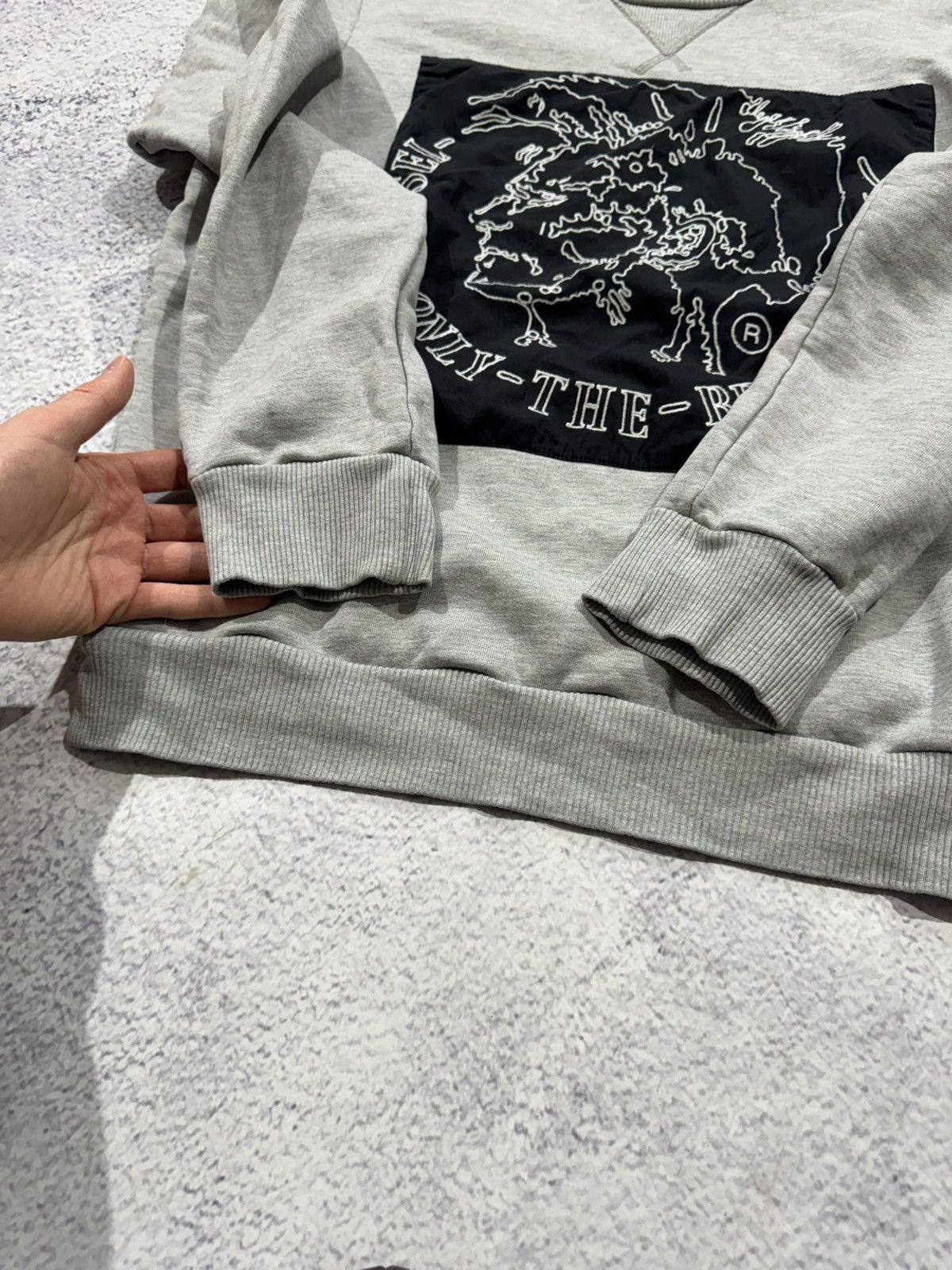 Diesel × Japanese Brand × Vintage Vintage Diesel sweatshirt Japanese brand Big Center logo S Size US S / EU 44-46 / 1 - 5 Thumbnail