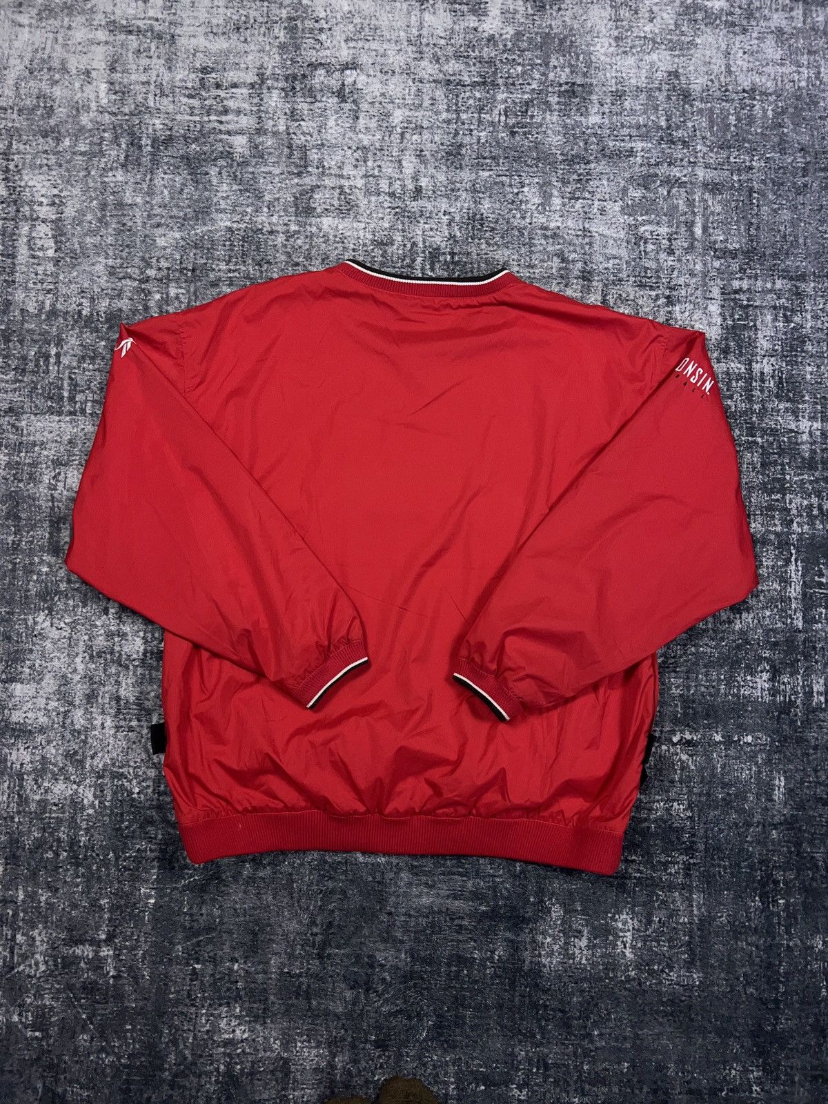 Reebok × Vintage Vintage 90s Wisconsin Badgers Insulated Pullover Windbreaker Size US XXL / EU 58 / 5 - 4 Thumbnail
