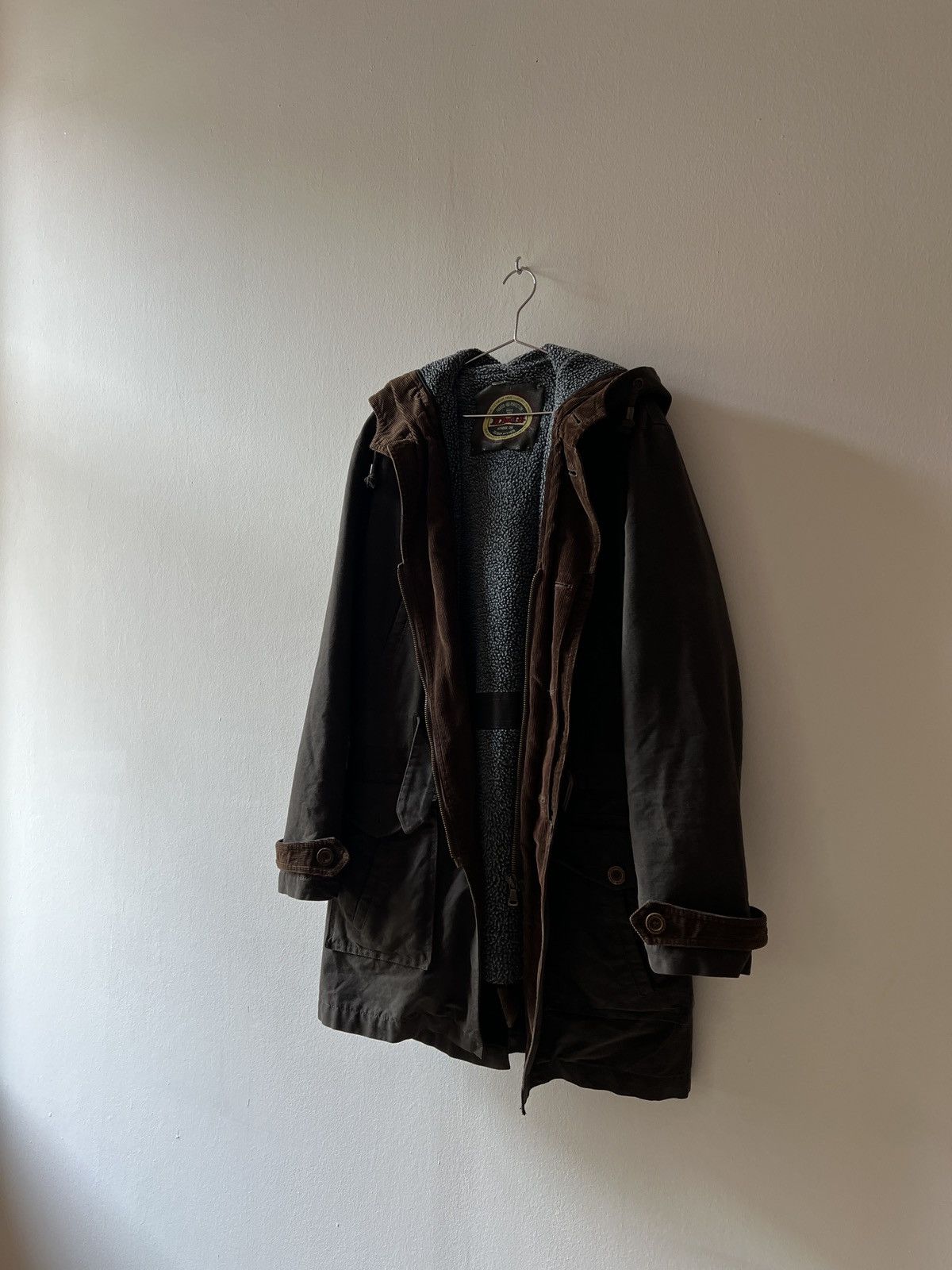 Dolce & Gabbana Vintage Winter Heavy Duty Avant Garde Dolce&Gabbana Coat Size US M / EU 48-50 / 2 - 19 Thumbnail