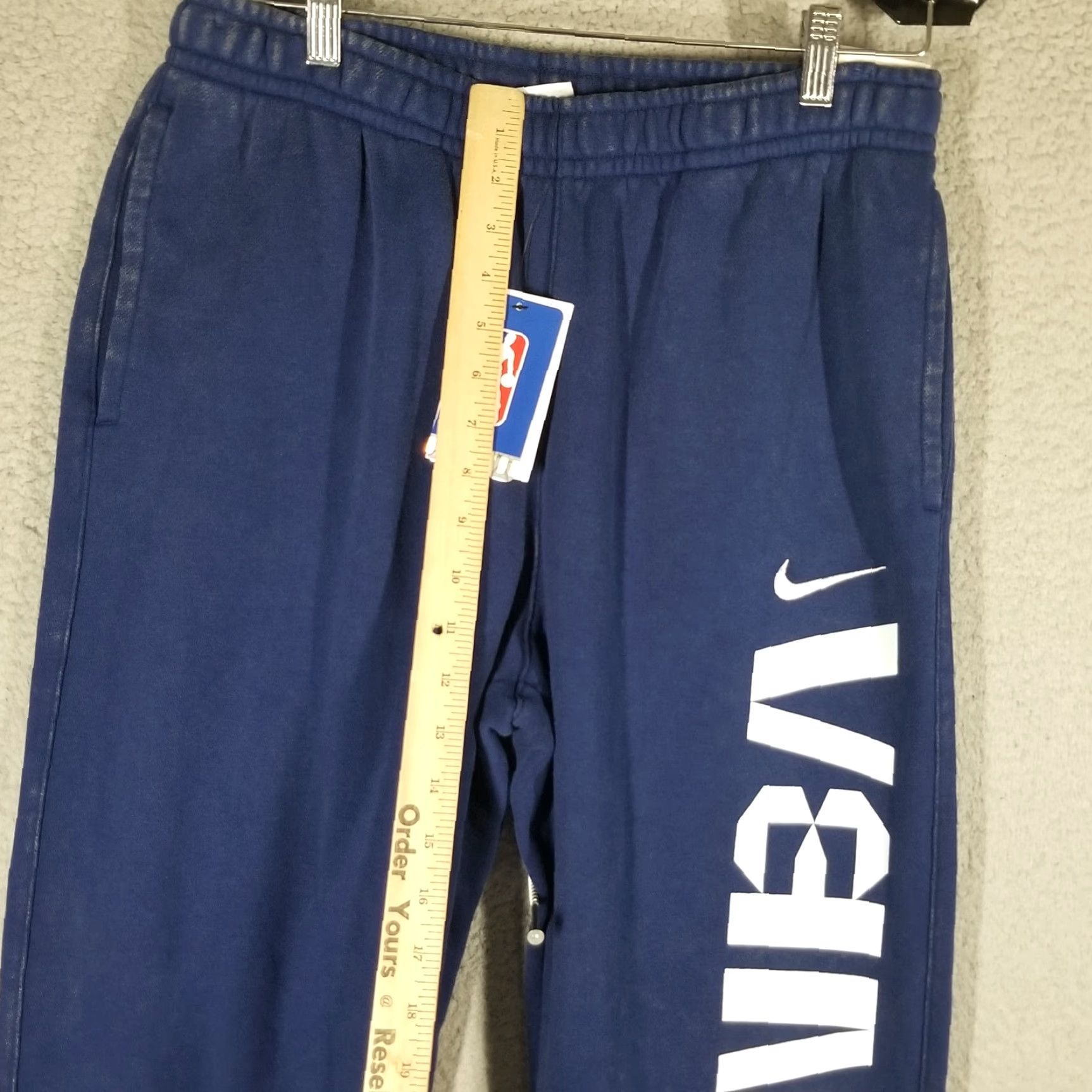 Nike VINTAGE Nike NBA Jogger Pants Medium Activewear Blue Cotton Blend Mens 90s Basketball Size US 31 - 6 Thumbnail