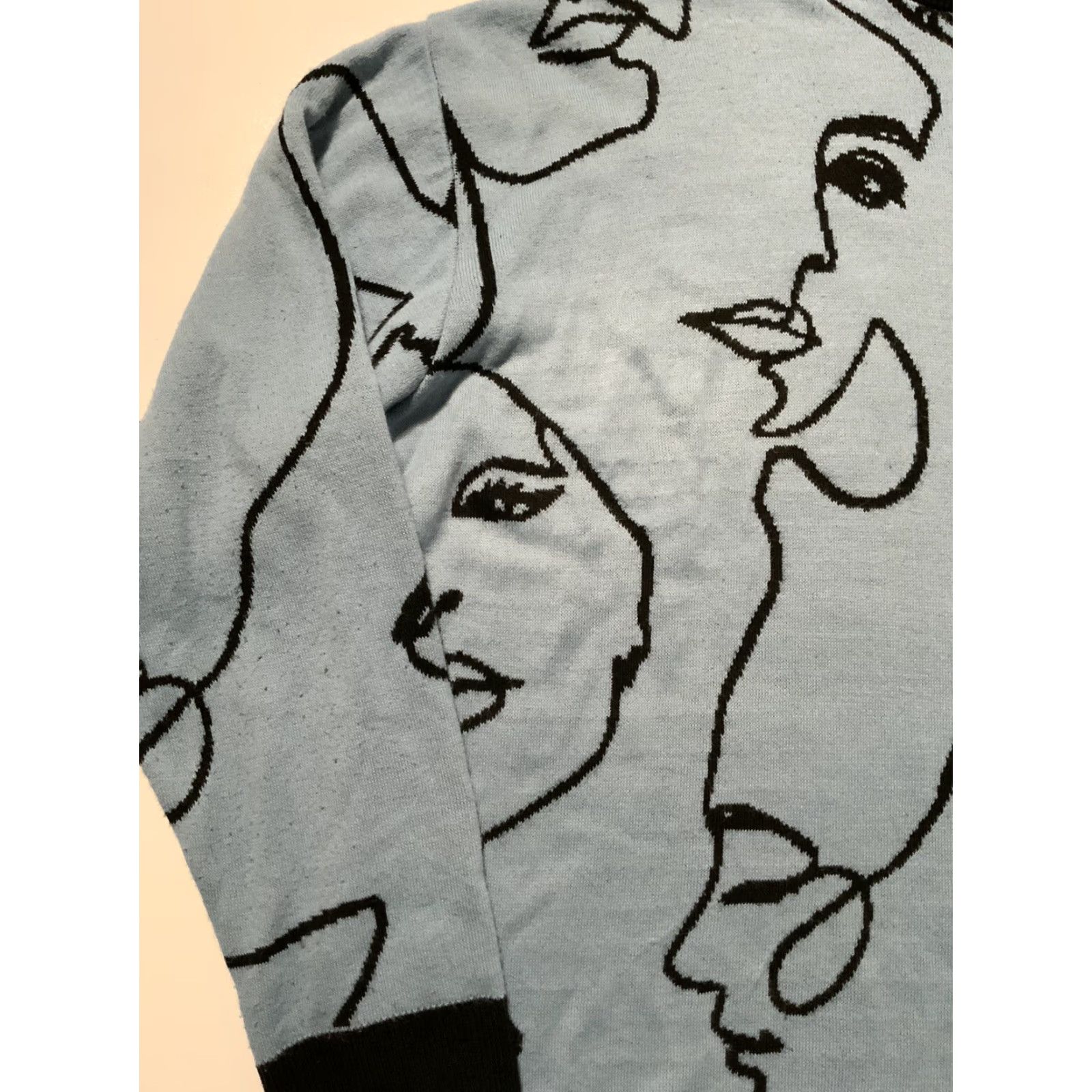 Boohoo Boohoo Man Light Blue Black Scribble Line Face Turtleneck Knit Sweater Sz. XL Men Pullover Size US XL / EU 56 / 4 - 3 Thumbnail