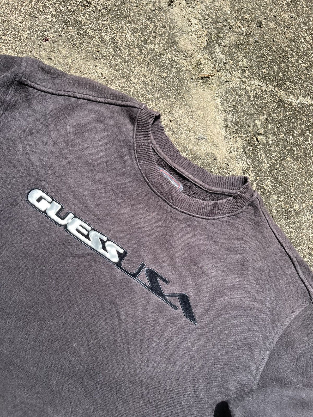 Guess Guess USA Vintage Sweatshirt Faded Black Made in Taiwan Size US M / EU 48-50 / 2 - 3 Thumbnail