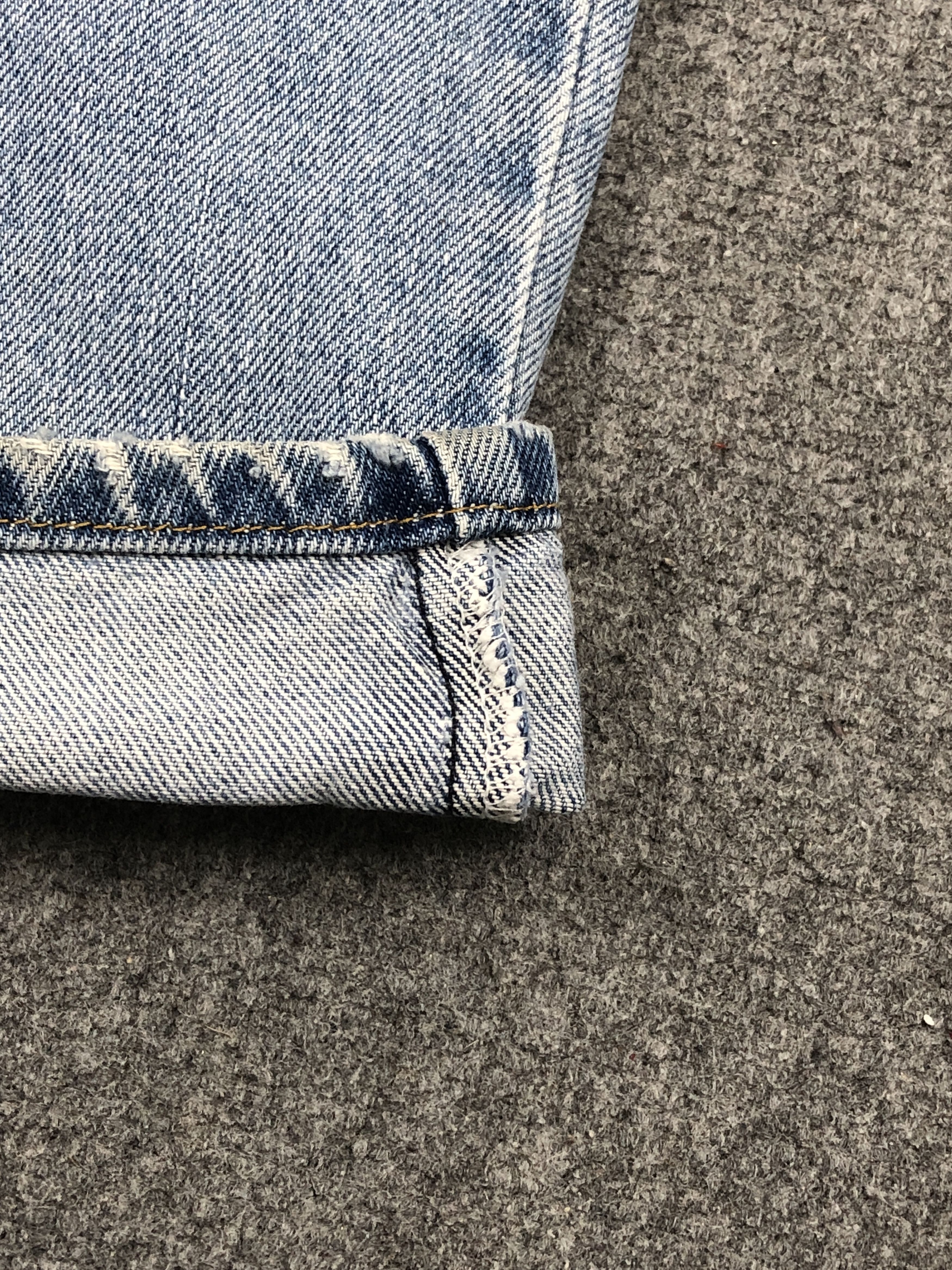 Levi's Faded Blue Vintage Levis 550 Jeans DP2348 Size US 31 - 8 Thumbnail