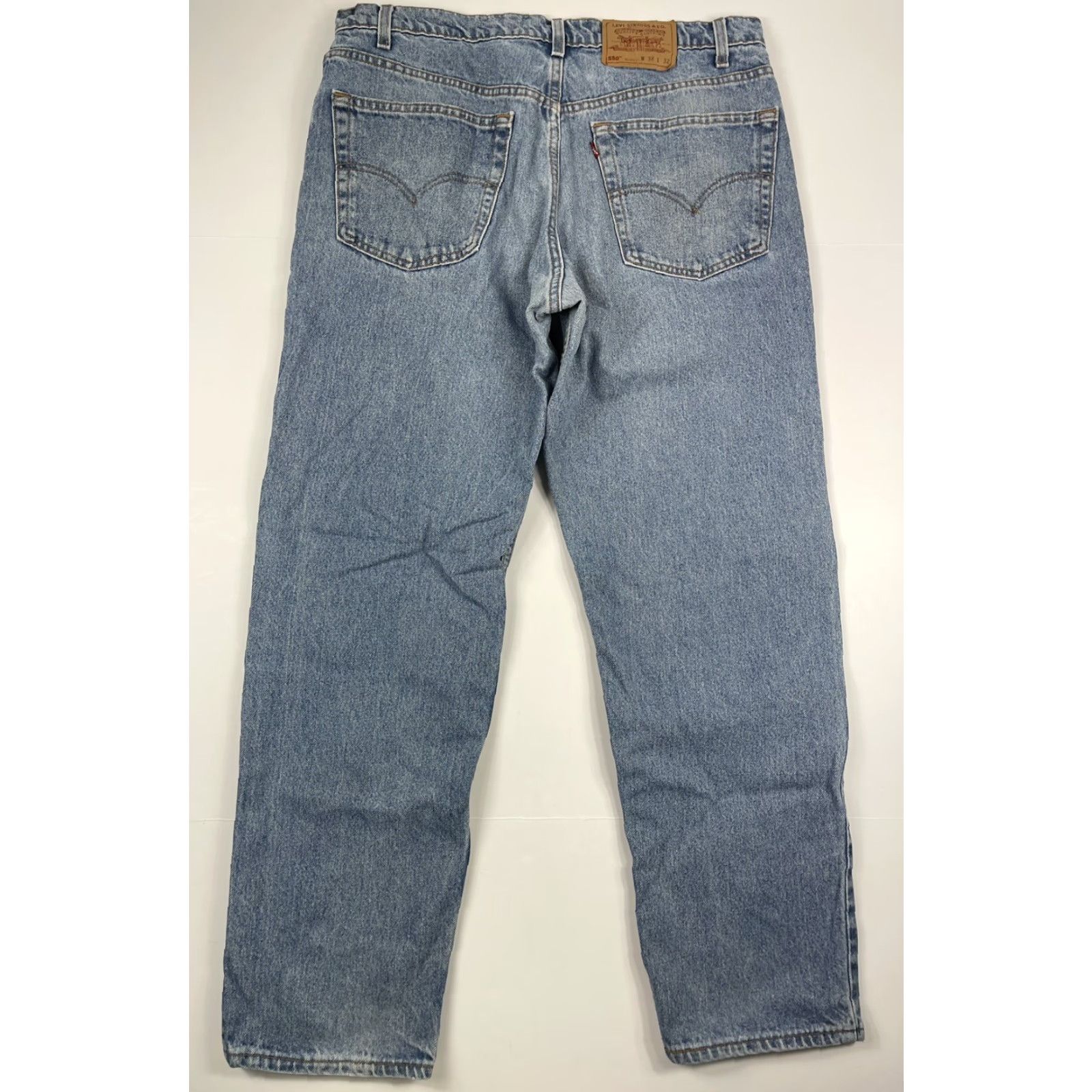 Levi's VINTAGE Levi's 550 Relaxed Fit Jeans 36x32 Blue Denim 90s Grunge Mens Size US 36 / EU 52 - 3 Thumbnail