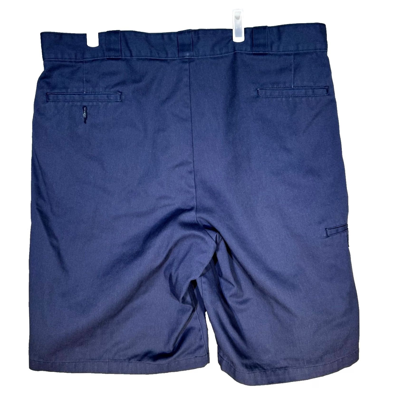 Dickies Dickies Workwear Shorts Men 42 Navy Flat Front Regular Fit Mid-Rise Size US 42 / EU 58 - 2 Thumbnail