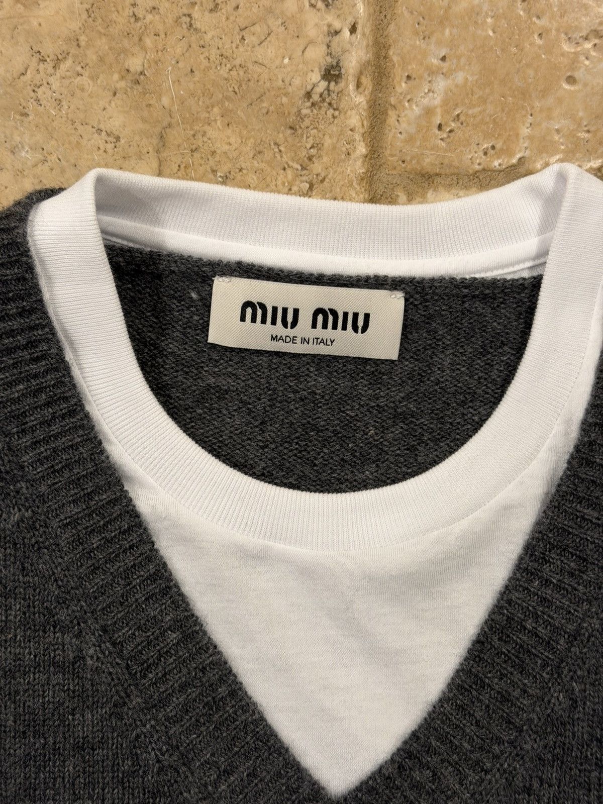 Miu Miu Miu Miu 2025 Cashmere Gray Double Layer V-Neck Sweater Size L / US 10 / IT 46 - 7 Thumbnail