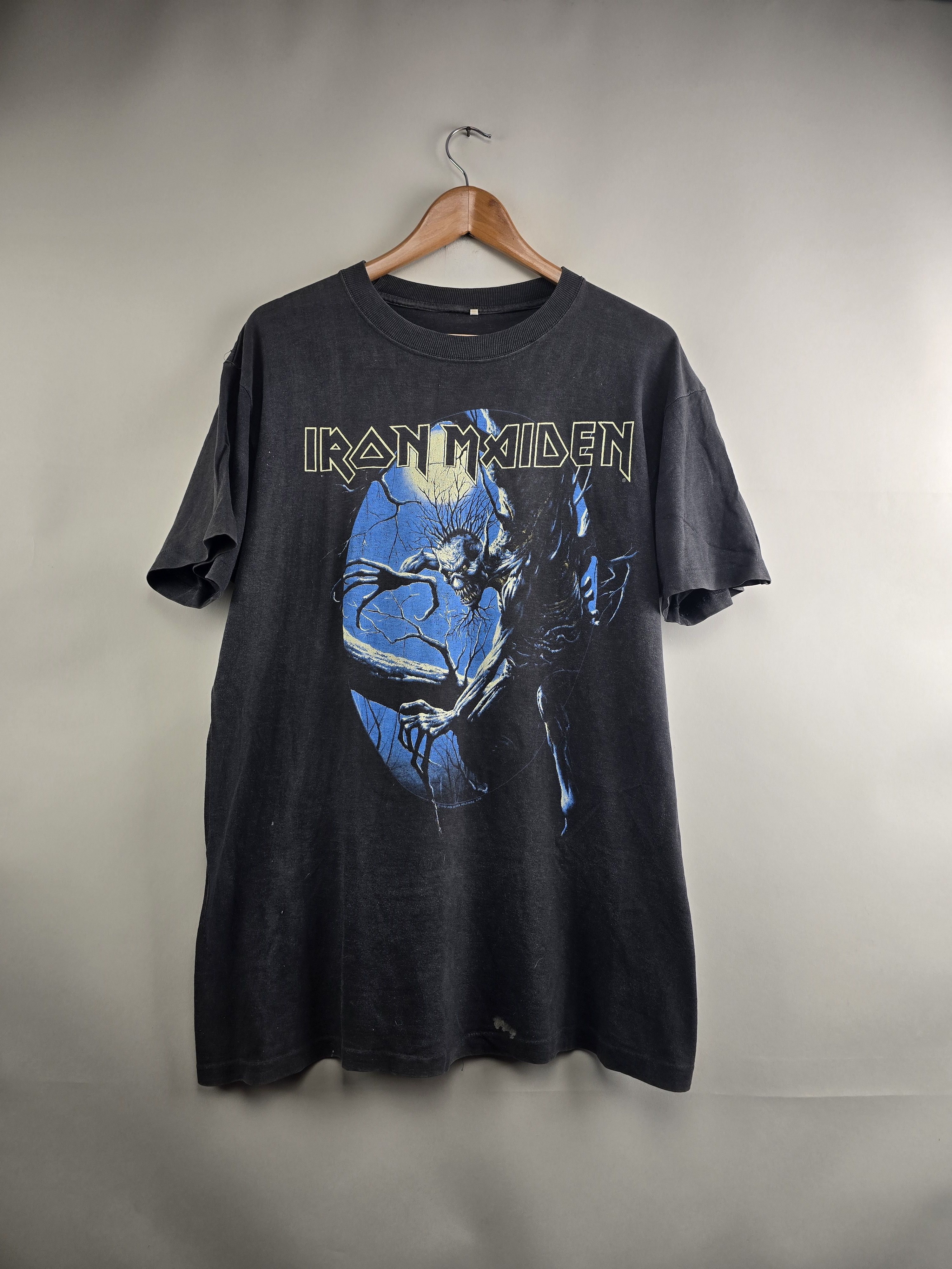 Band Tees × Iron Maiden × Vintage 1992 Iron Maiden Fear of the Dark XL 22.5" 30" Size US XL / EU 56 / 4 - 1 Thumbnail