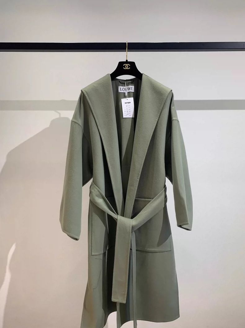Loewe LOEWE Green waistcoat with hood Size 4XL / US 24-26 - 2 Thumbnail
