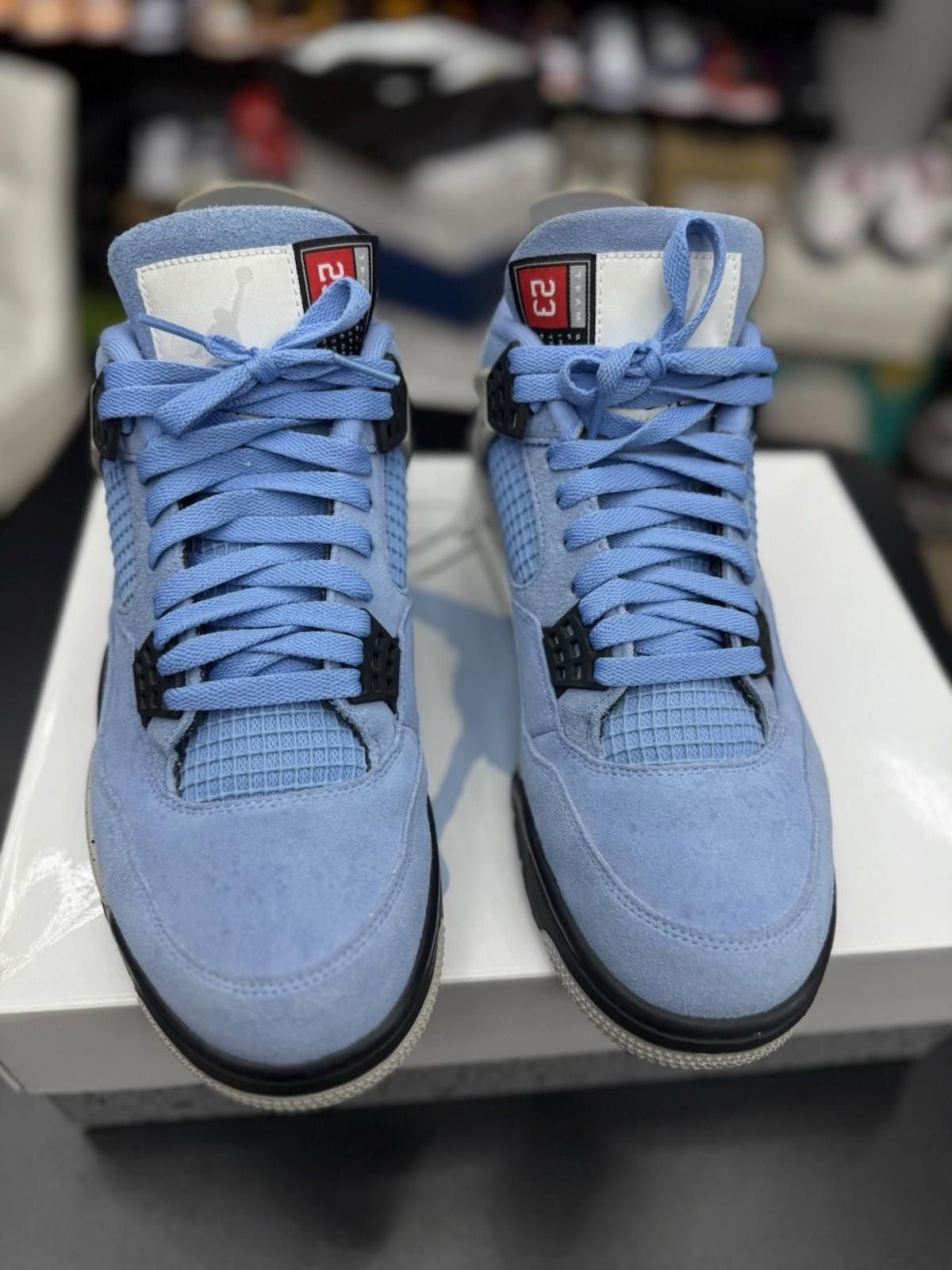 Jordan Brand Size 10.5 - Air Jordan 4 Retro University Blue/Black UNC Size US 10.5 / EU 43-44 - 5 Thumbnail