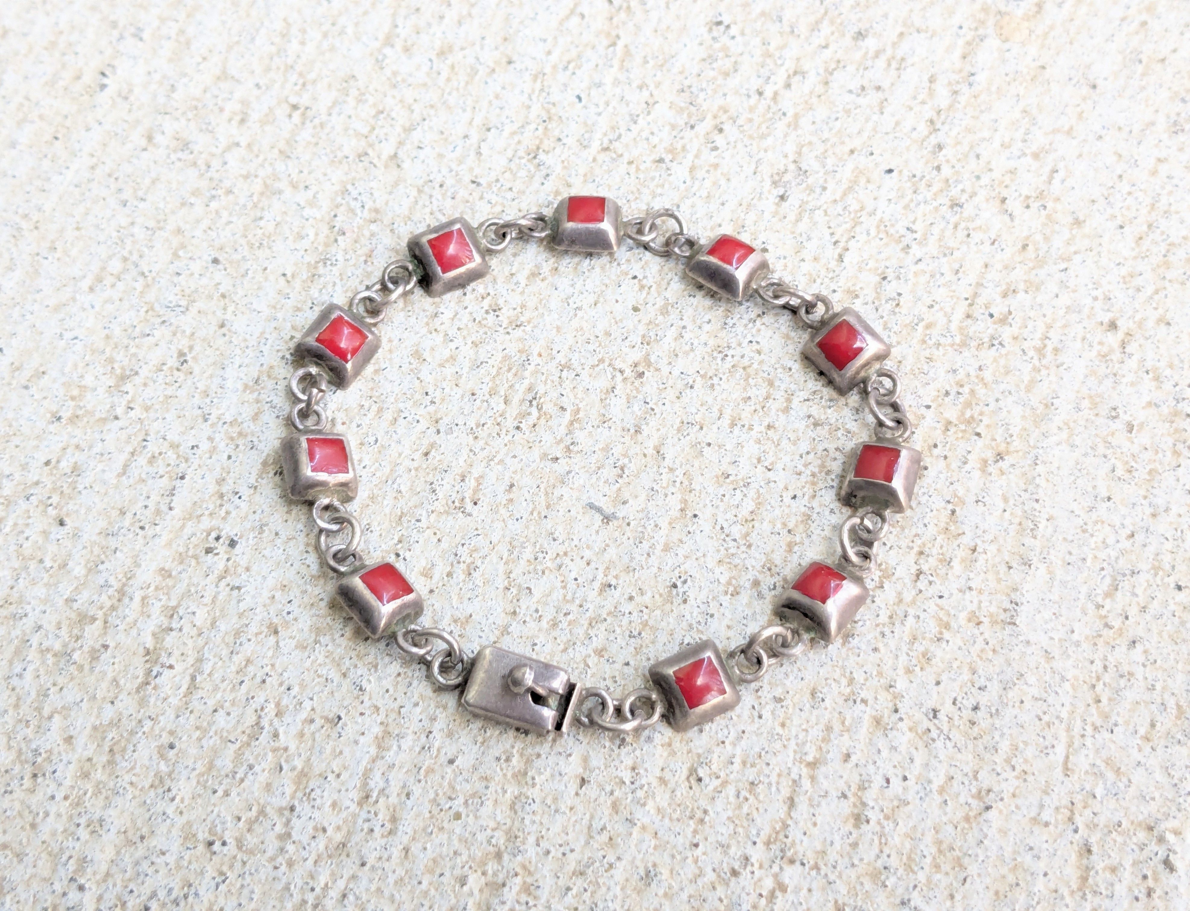 Jewelry Vintage Sterling Silver Bracelet Red Enamel Square Mexico Size ONE SIZE - 2 Thumbnail