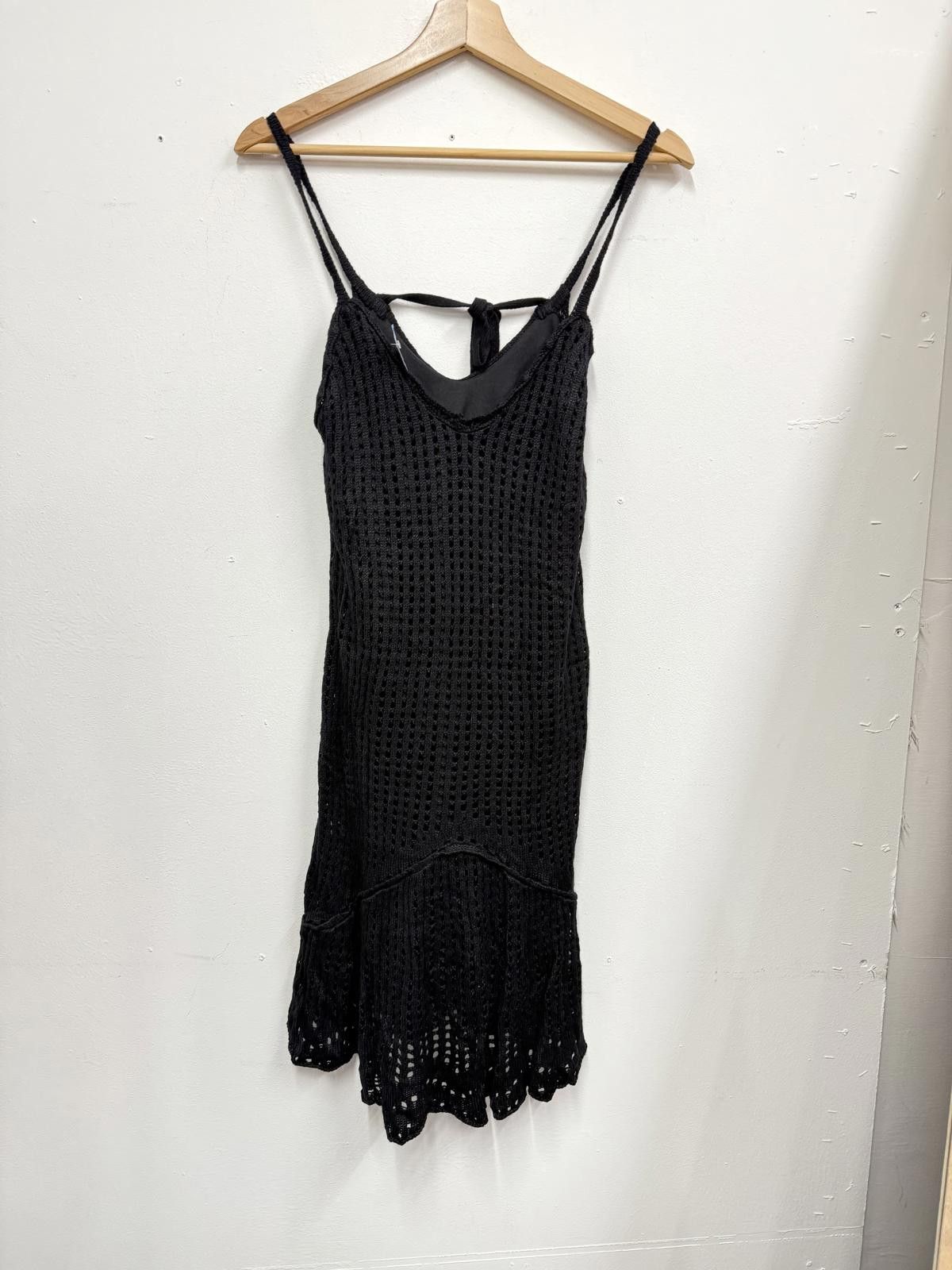Other Stradivarius Black Crochet Midi Dress XS Size XS / US 0-2 / IT 36-38 - 1 Thumbnail