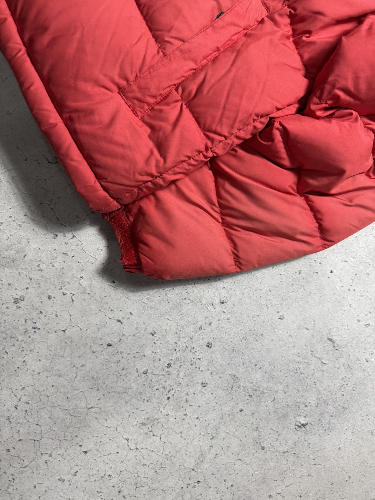 The North Face The North Face 700 Nuptse Down Puffer Jacket Red Size XS Size US XS / EU 42 / 0 - 3 Thumbnail