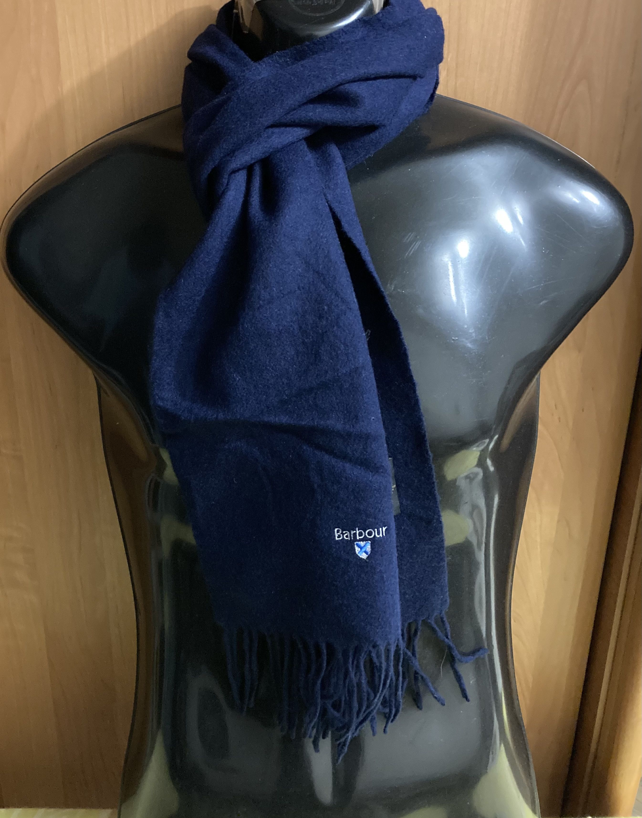 Barbour Barbour Classic Scarf Navy Blue 100% Wool Fringe Size ONE SIZE - 2 Thumbnail