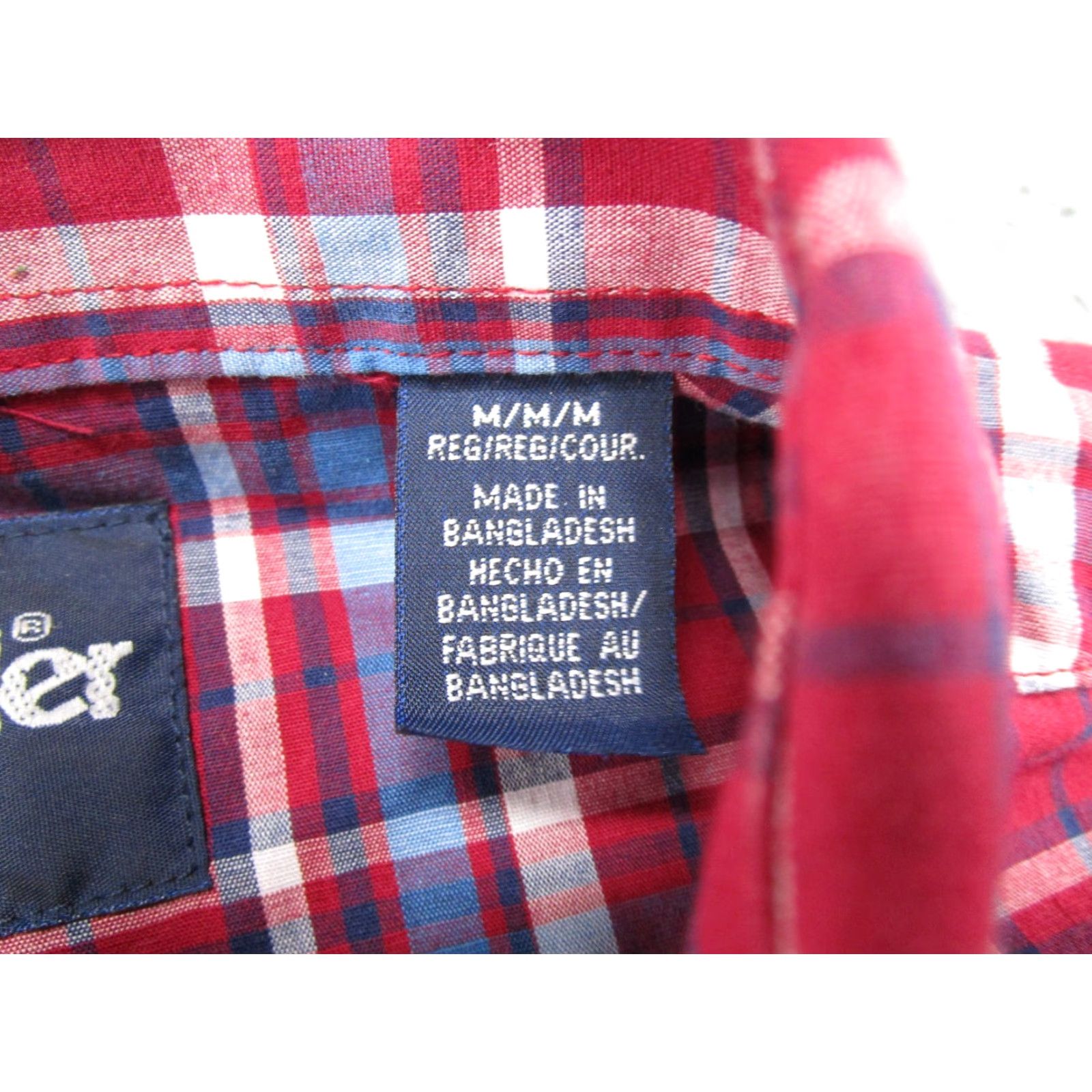 Wrangler VINTAGE Wrangler Pearl Snap Western Mens Shirt M Red Plaid Cowboy Rodeo Size US M / EU 48-50 / 2 - 3 Thumbnail