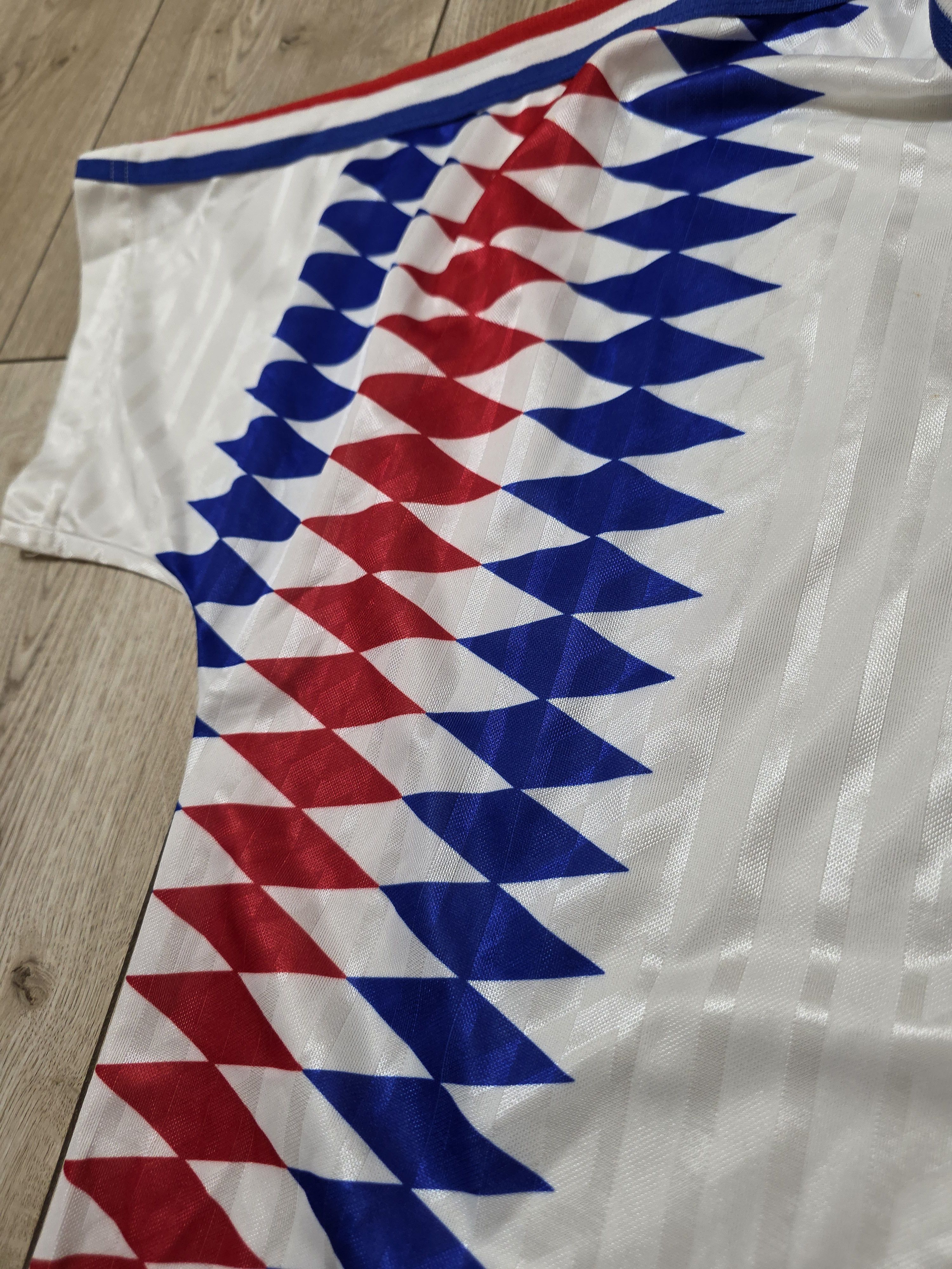 Adidas FRANCE 1994 1995 AWAY VINTAGE FOOTBALL SHIRT SOCCER JERSEY Size US M / EU 48-50 / 2 - 6 Thumbnail