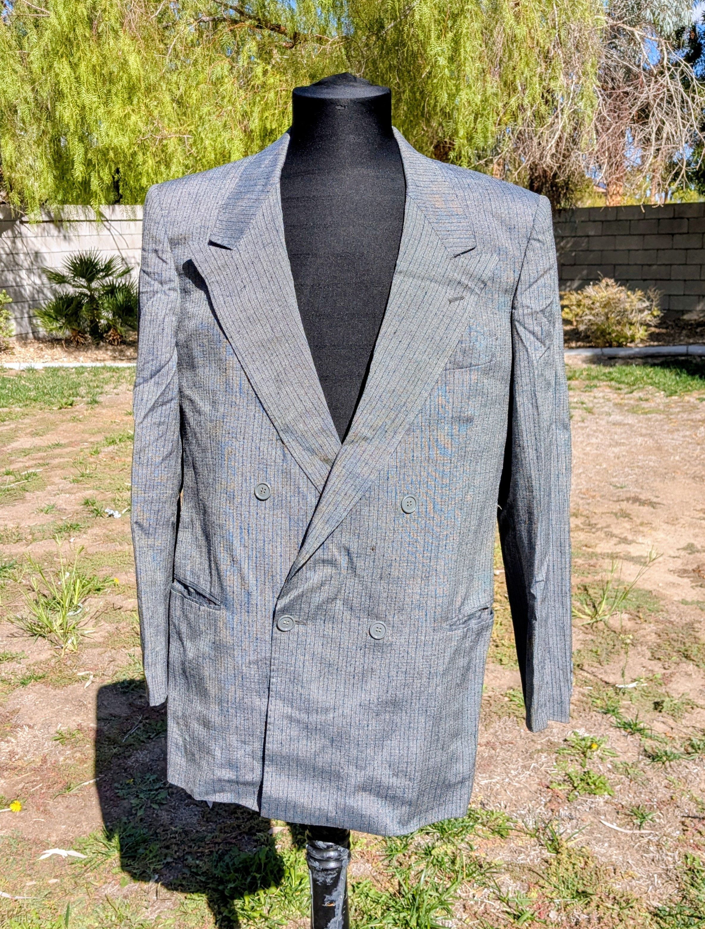 MISSING Cuff Button Double-Breasted 38S Mario Legna Coat