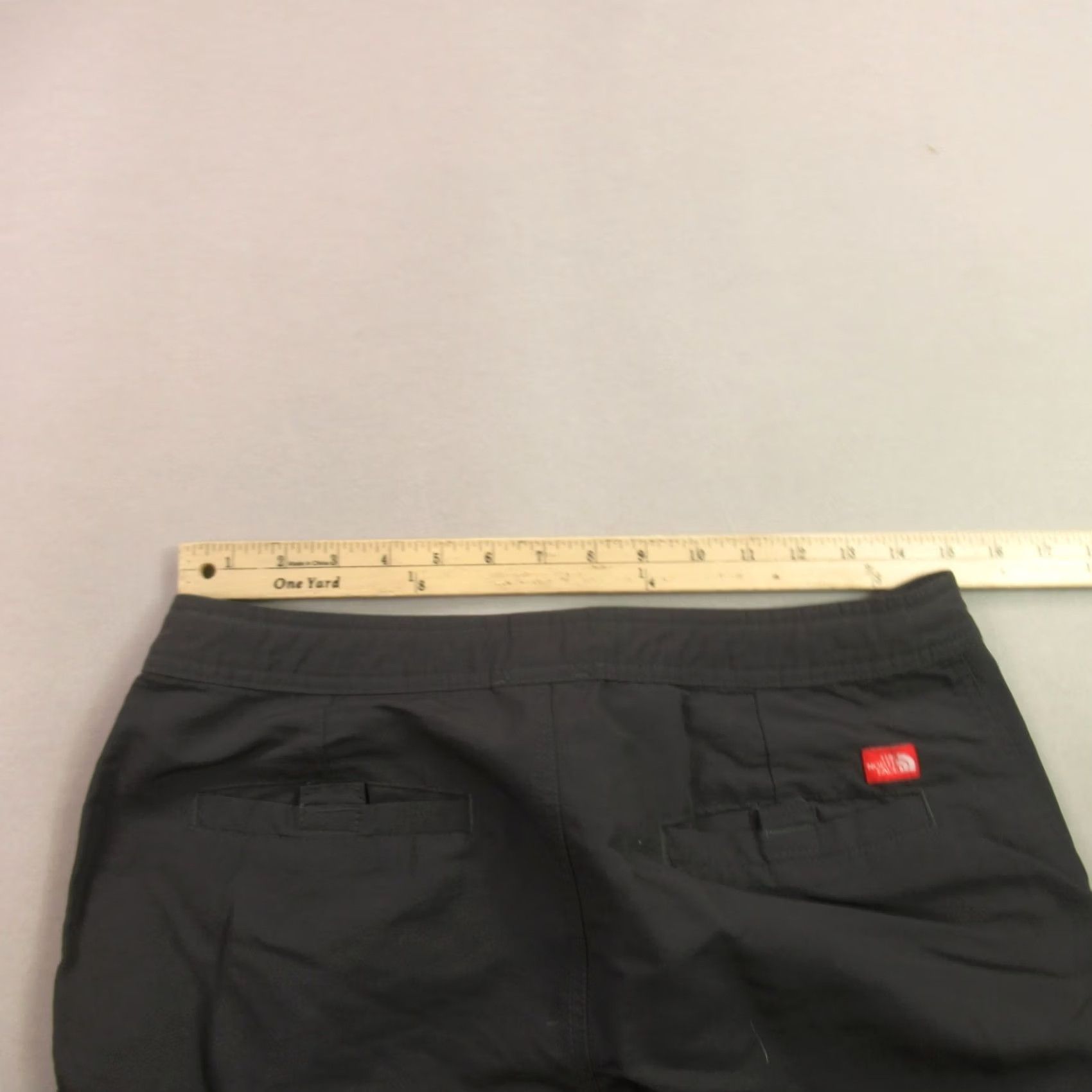 The North Face The North Face Pants Womens 8 Straight Leg Long Casual Lightweight Capri Gray Size 30" / US 8 / IT 44 - 6 Thumbnail