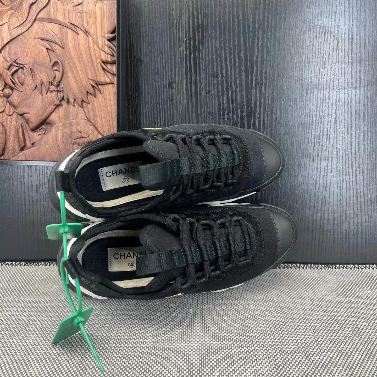 Chanel Chanel Wmns Black Gold Sneakers 37 Size US 6.5 / IT 36.5 - 7 Thumbnail