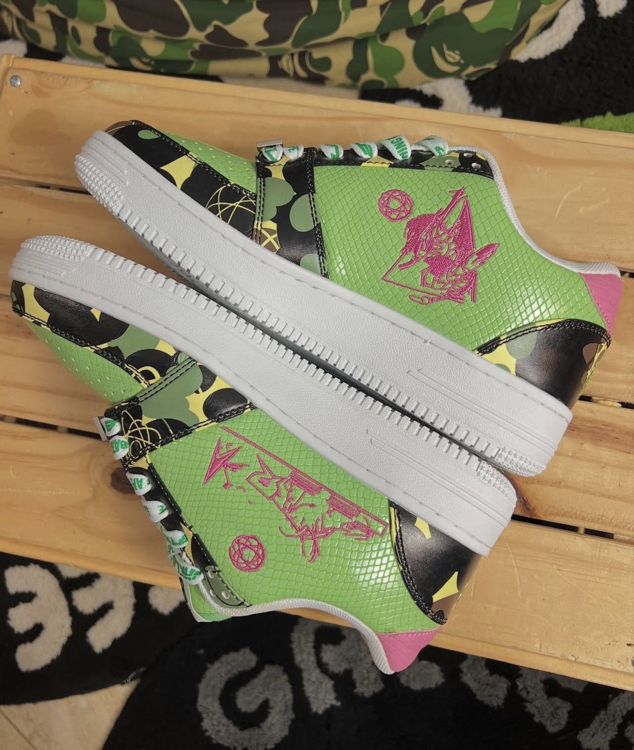 Bape × Futura 2021 A Bathing Ape x Unkle Futura Multi Leather Bapesta Size US 8 / EU 41 - 12 Thumbnail
