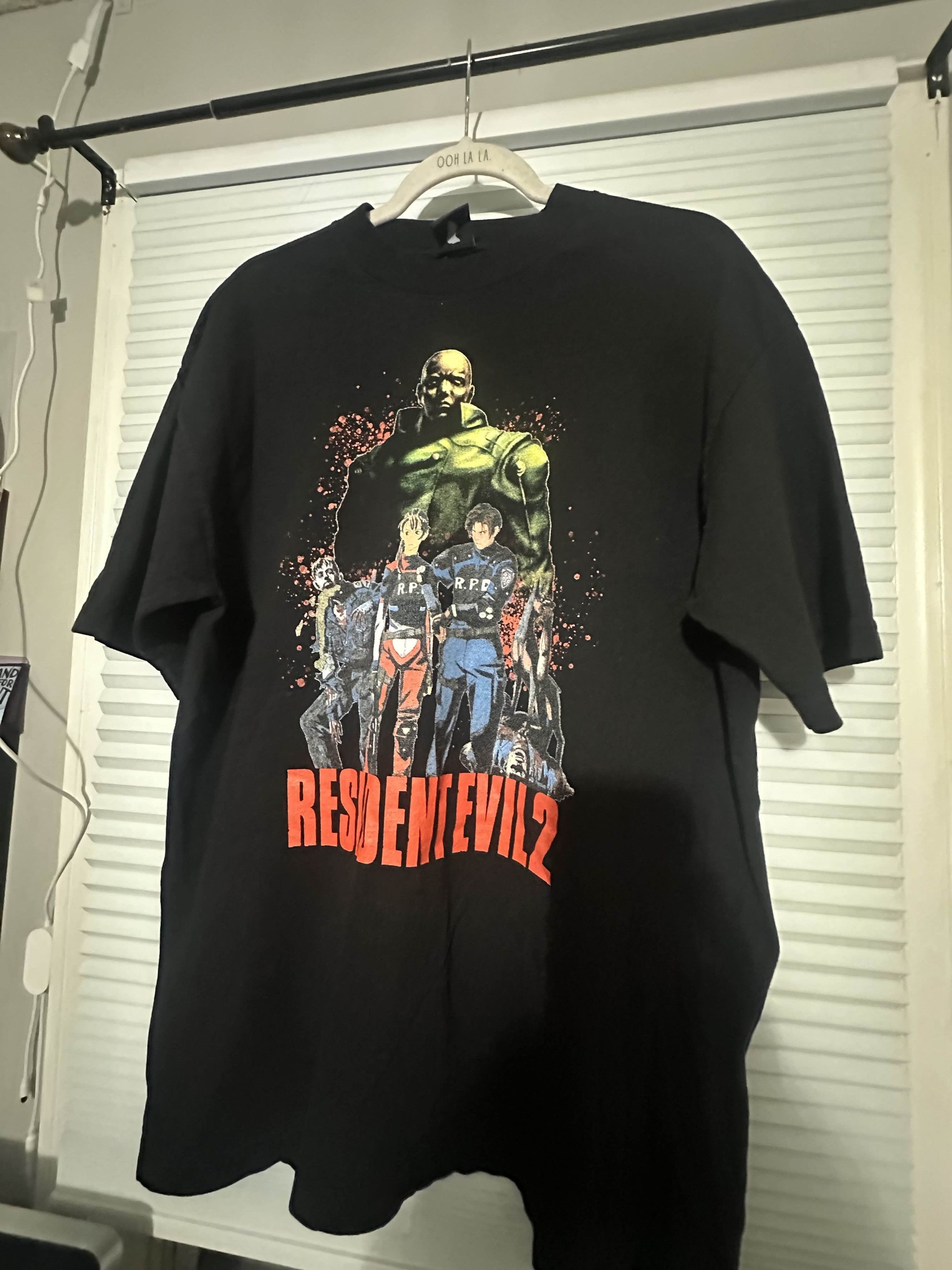 Other RESDIENT EVIL 2 VINTAGE SHIRT THR1FT L1F3 LARGE Size US L / EU 52-54 / 3 - 1 Thumbnail