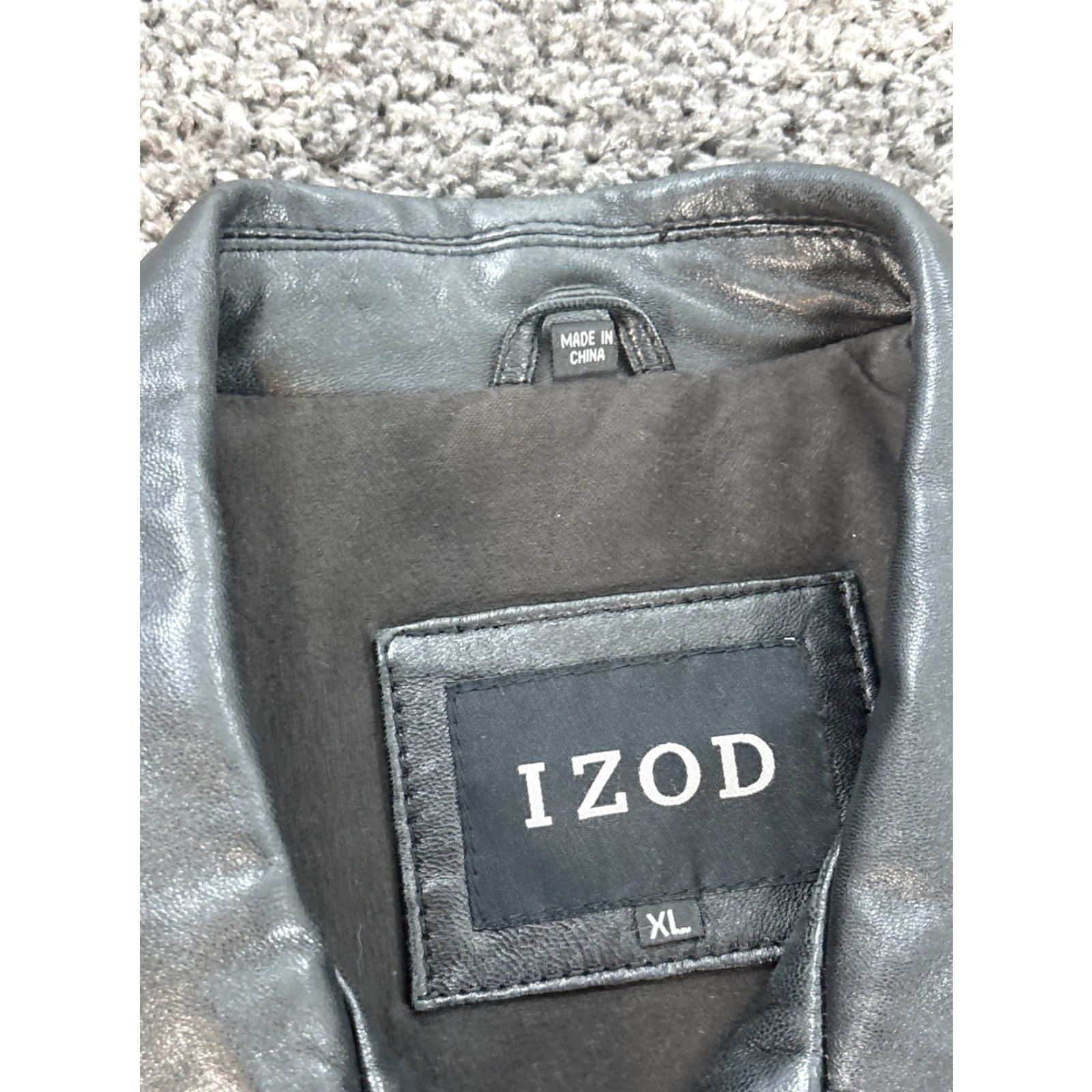 Izod VINTAGE IZOD Leather Jacket Mens XL Black Zip Up Pockets 90s Style Regular Jacket Size US XL / EU 56 / 4 - 4 Thumbnail