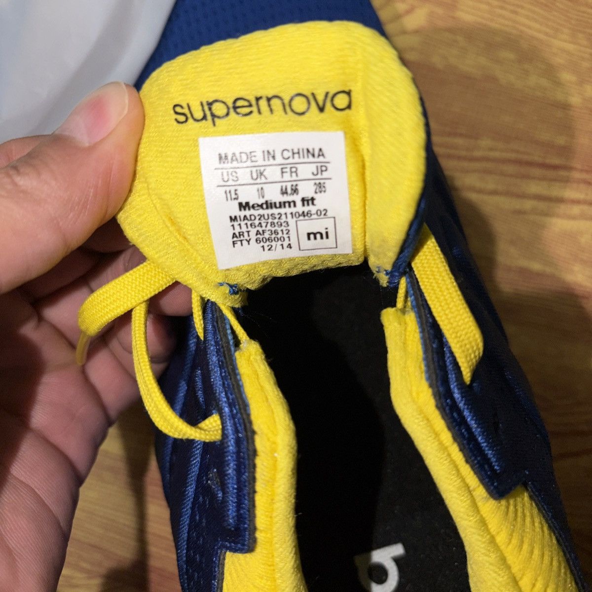 Adidas Adidas Mi Supernova Boost 7 ‘Boston Marathon’ AF3610 Size US 11.5 / IT 41.5 - 10 Thumbnail