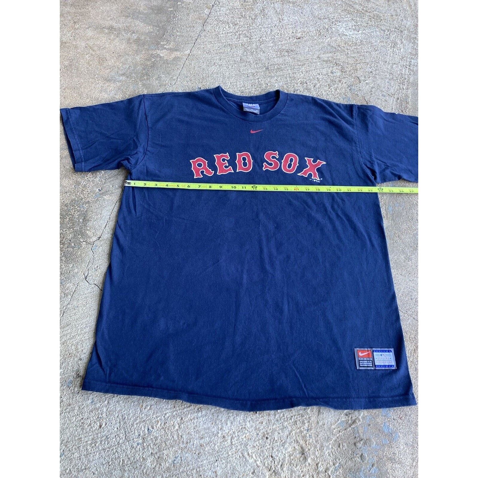 Nike Vintage Y2K 2000s Nike Center Swoosh Boston Red Sox Shirt Size US XL / EU 56 / 4 - 10 Thumbnail