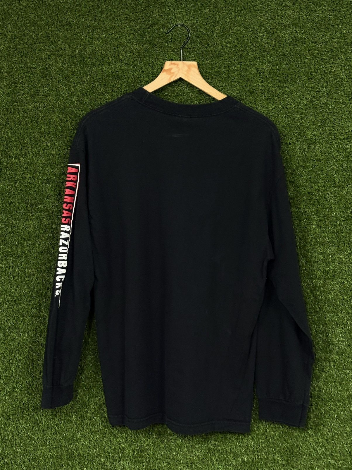Vintage University of Arkansas Razorbacks Black Red Hog Long Sleeve Size US L / EU 52-54 / 3 - 5 Thumbnail