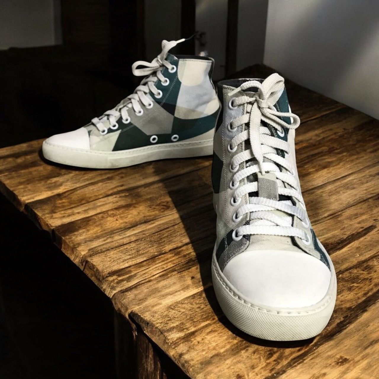 Viktor & Rolf Viktor & Rolf Camo White Suede Sneakers Size US 6 / EU 39 - 2 Thumbnail