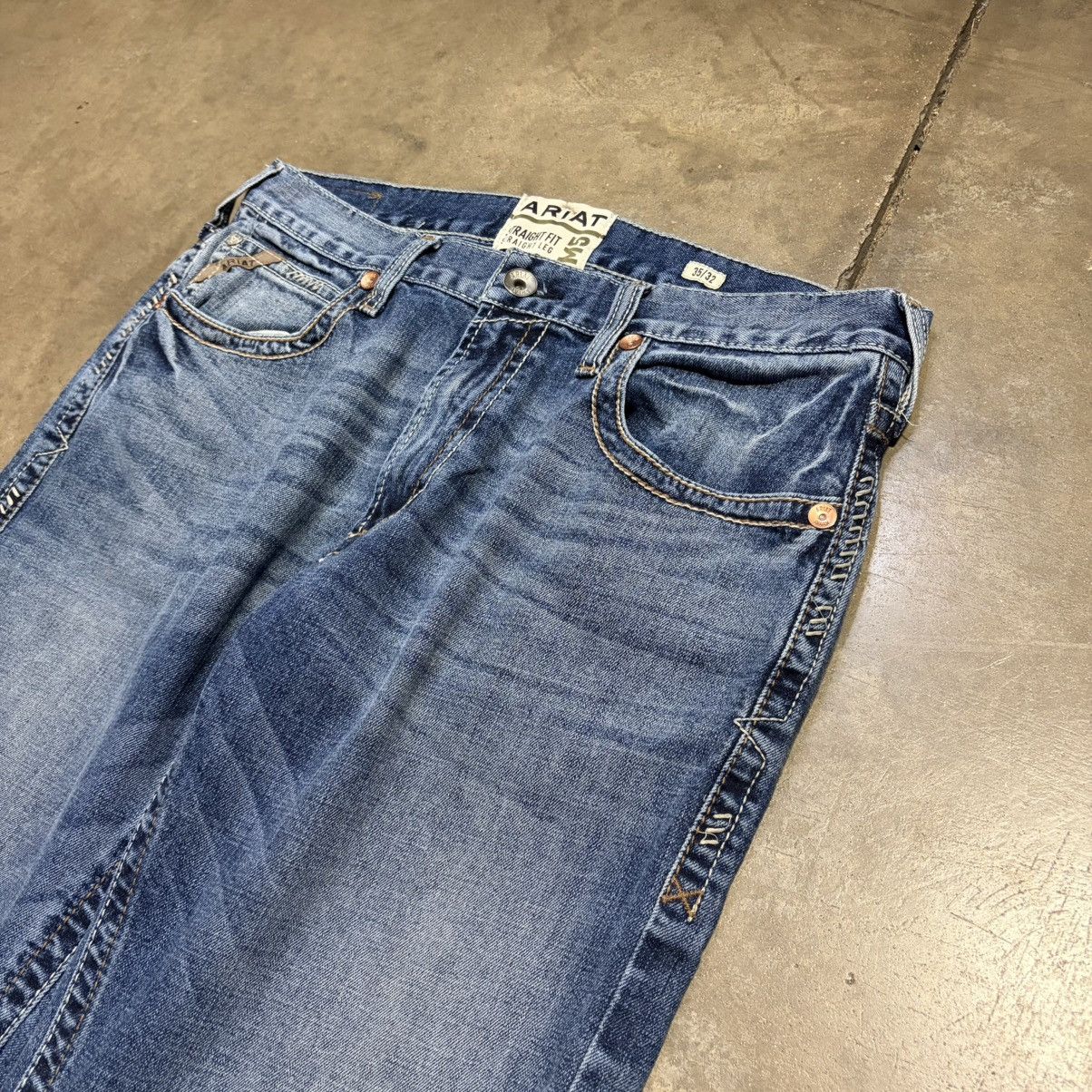 Ariat Vintage Ariat M5 Straight Leg Jeans Faded Washed Whisker Size US 35 - 6 Thumbnail