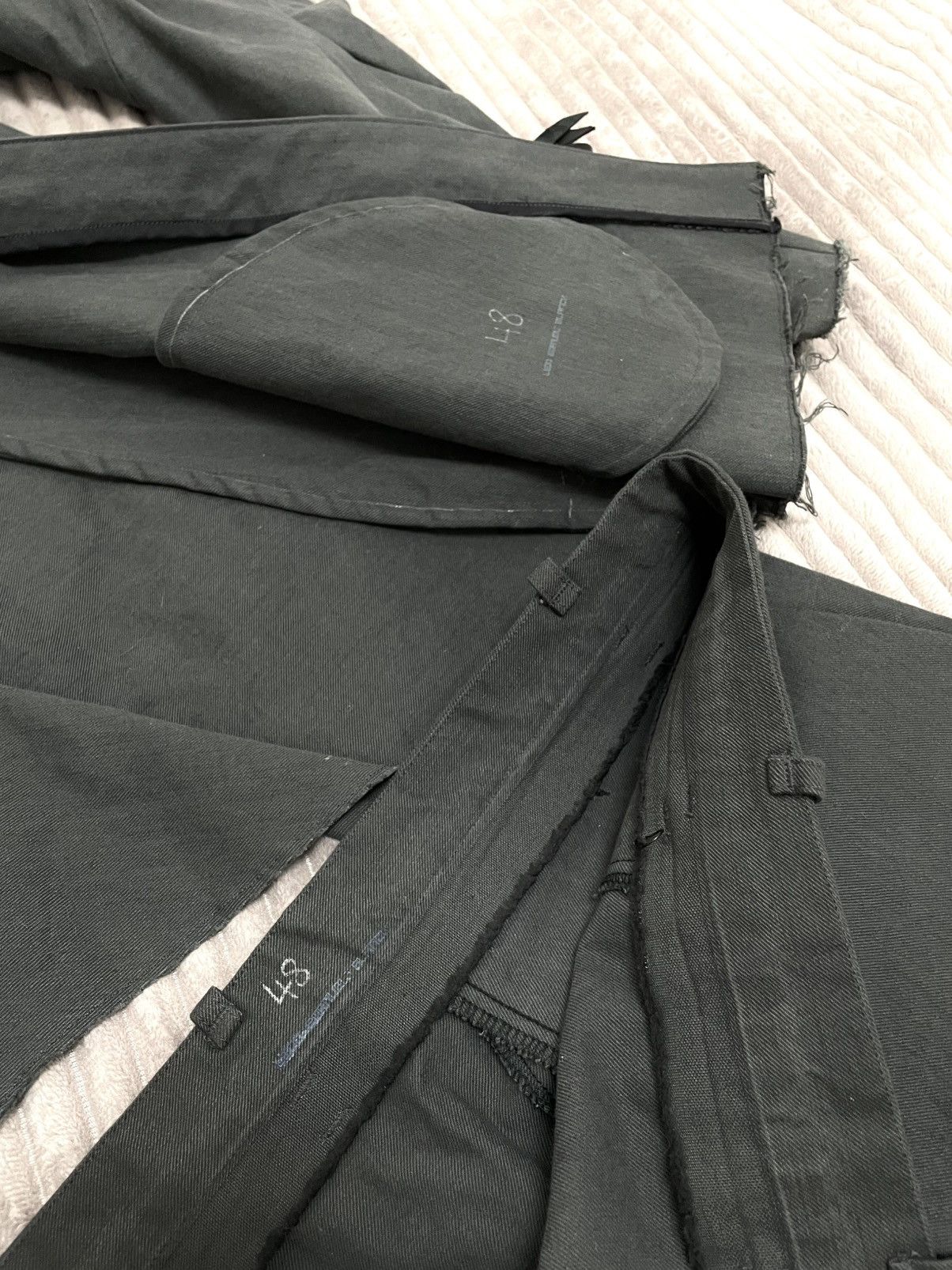 Leon Emanuel Blanck Leon Emanuel Blanck Distortion Cropped Drop Crotch Trousers Size US 32 / EU 48 - 9 Thumbnail