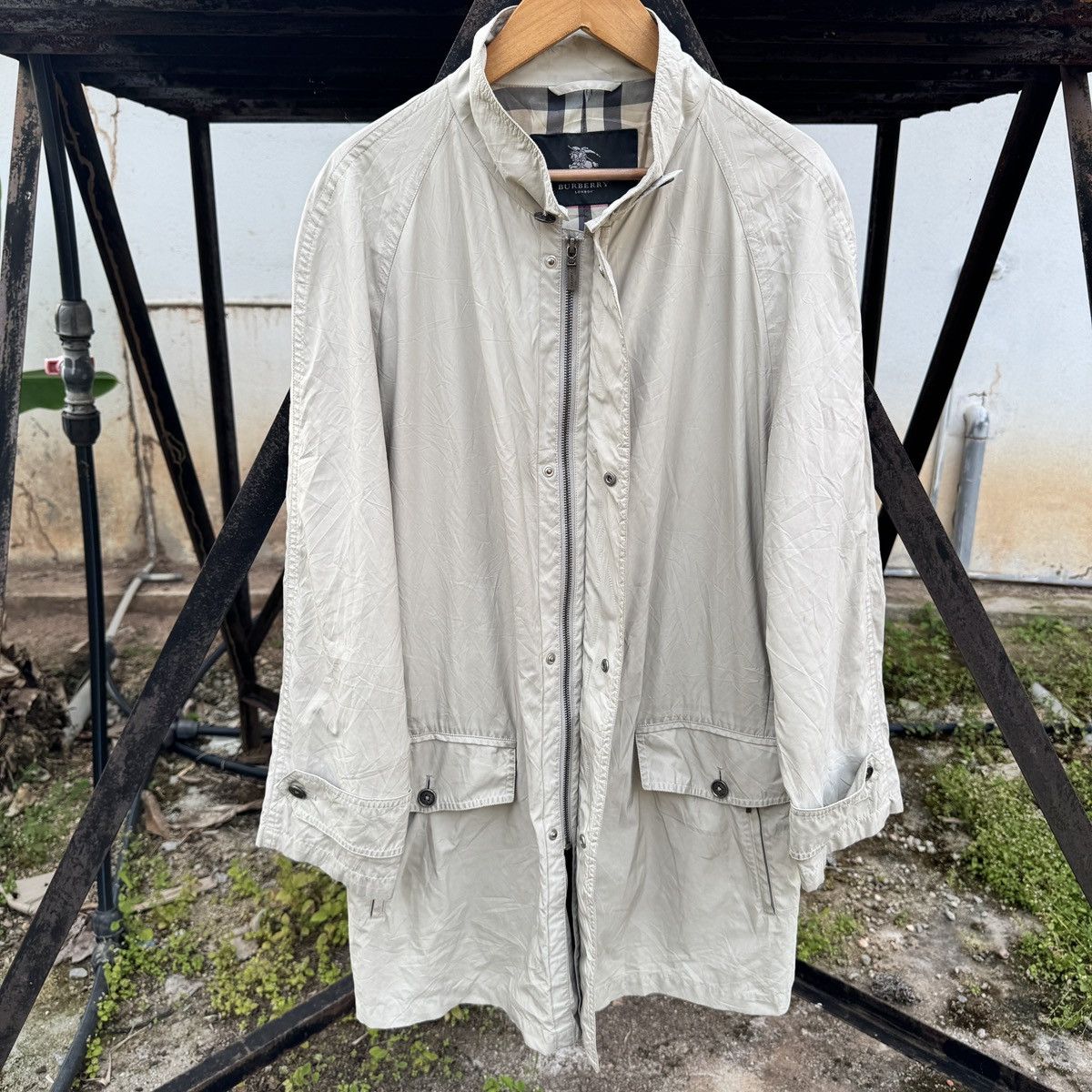 Burberry Burberry Parkas Jacket London Size US L / EU 52-54 / 3 - 4 Thumbnail