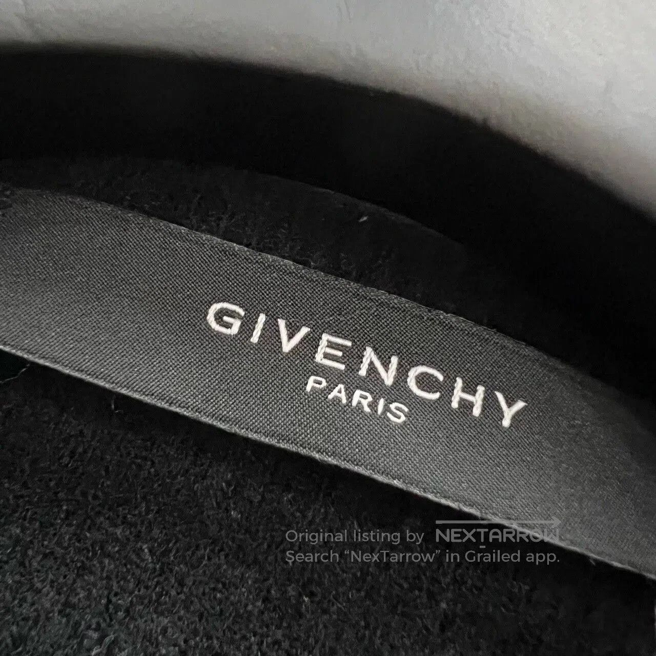 Givenchy Givenchy Black Knit Sweater Size M. Size US M / EU 48-50 / 2 - 2 Thumbnail